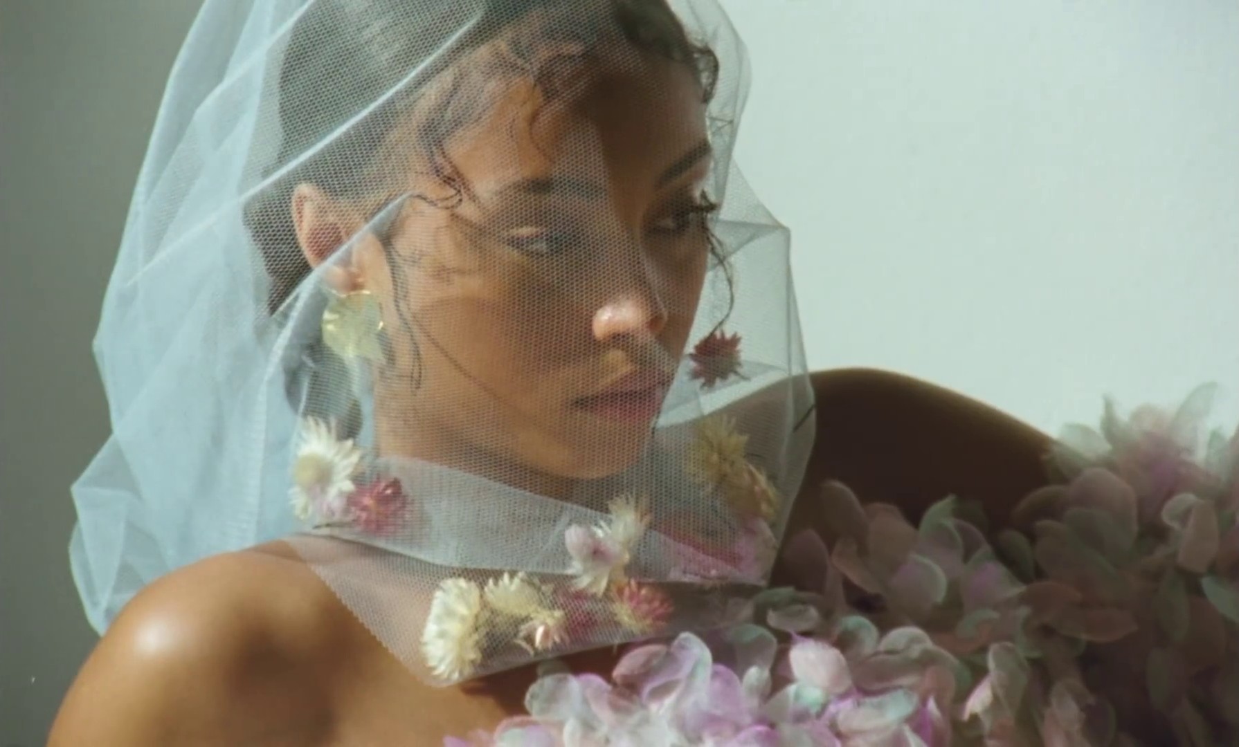 Don’t Let It Go (2020) —  shot,  lighting