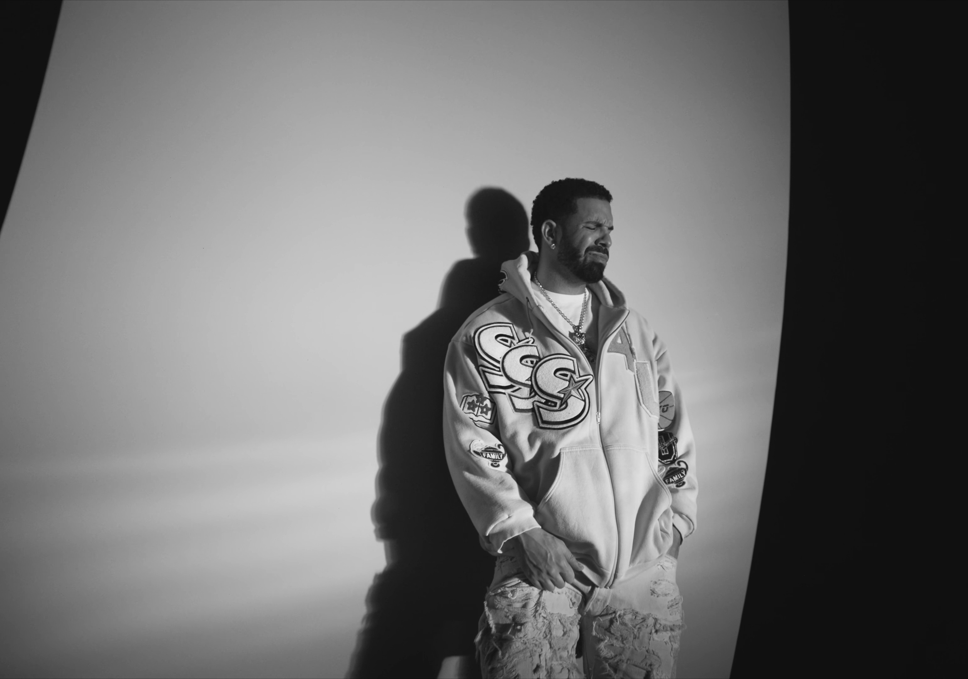 NOKIA (2025) —  shot,  lighting