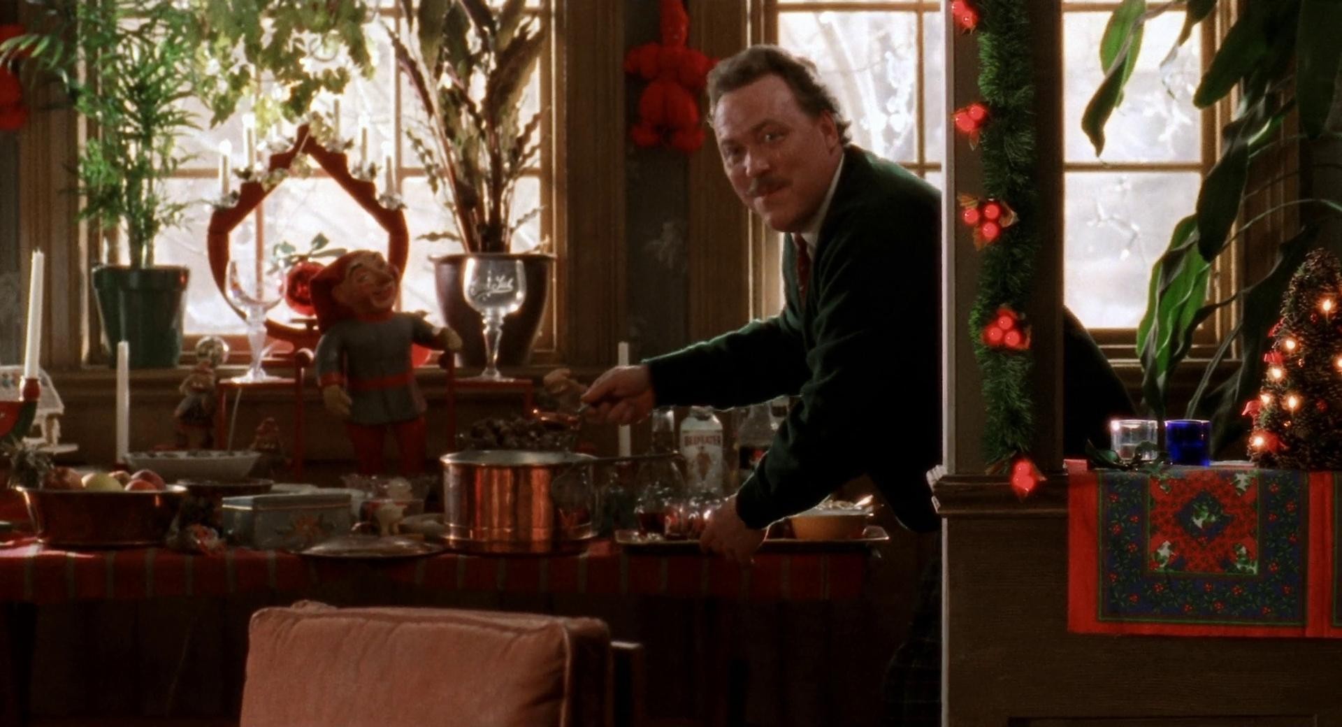 In Bed with Santa (1999) —  shot,  lighting