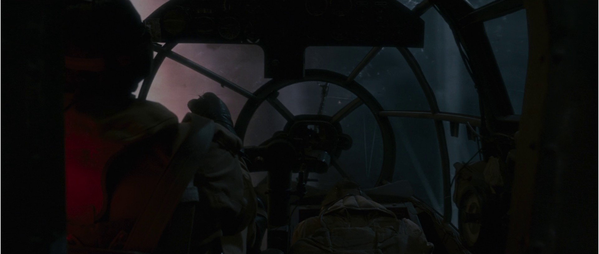 The Chronicles of Narnia: The Lion, the Witch and the Wardrobe (2005) —  shot,  lighting