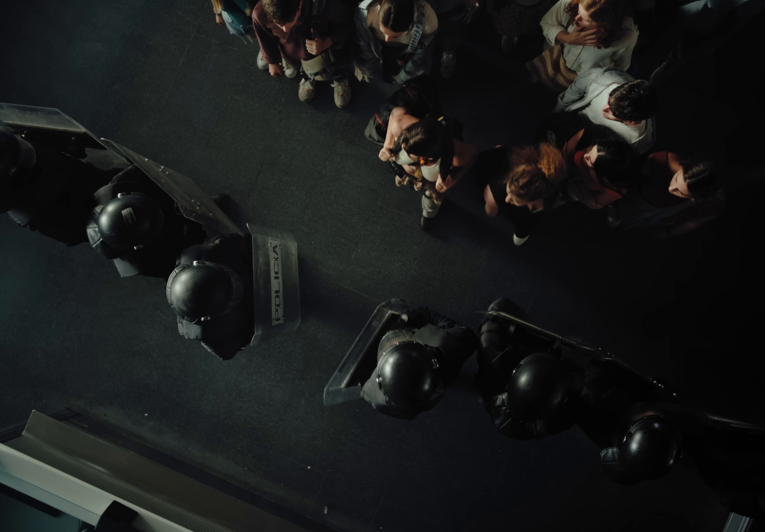 Danny Ocean - escala en Panamá (OFFICIAL VIDEO) (2024) —  shot,  lighting