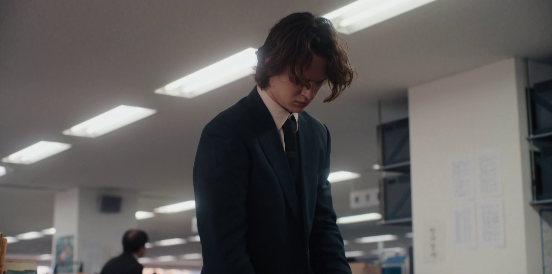 Kishi Kaisei (2022) —  shot,  lighting
