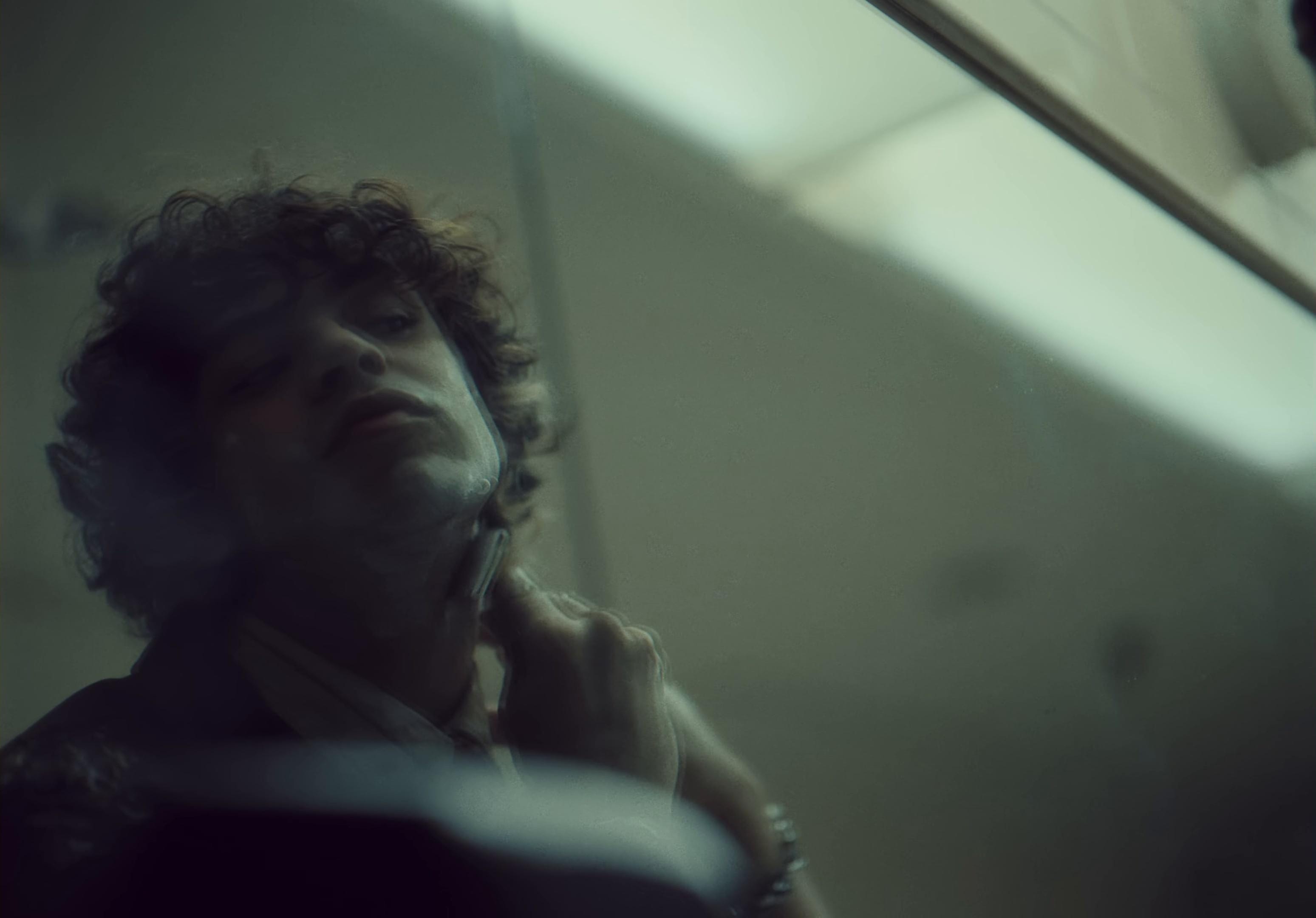 sorry es que soy intenso (Apocalipsis) (2024) —  shot,  lighting