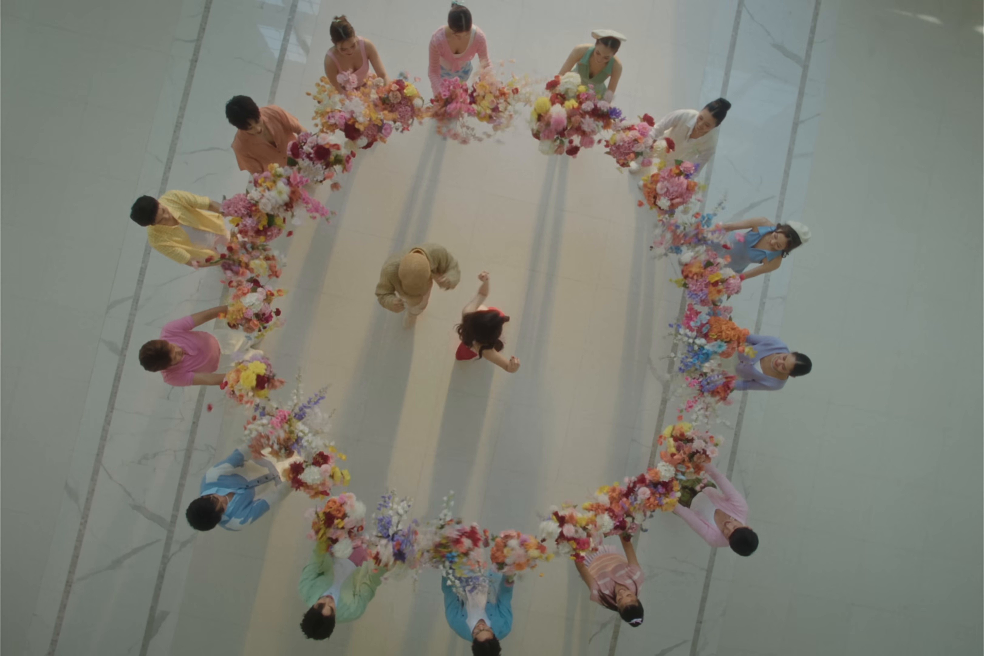 Chăm Hoa (2024) —  shot,  lighting