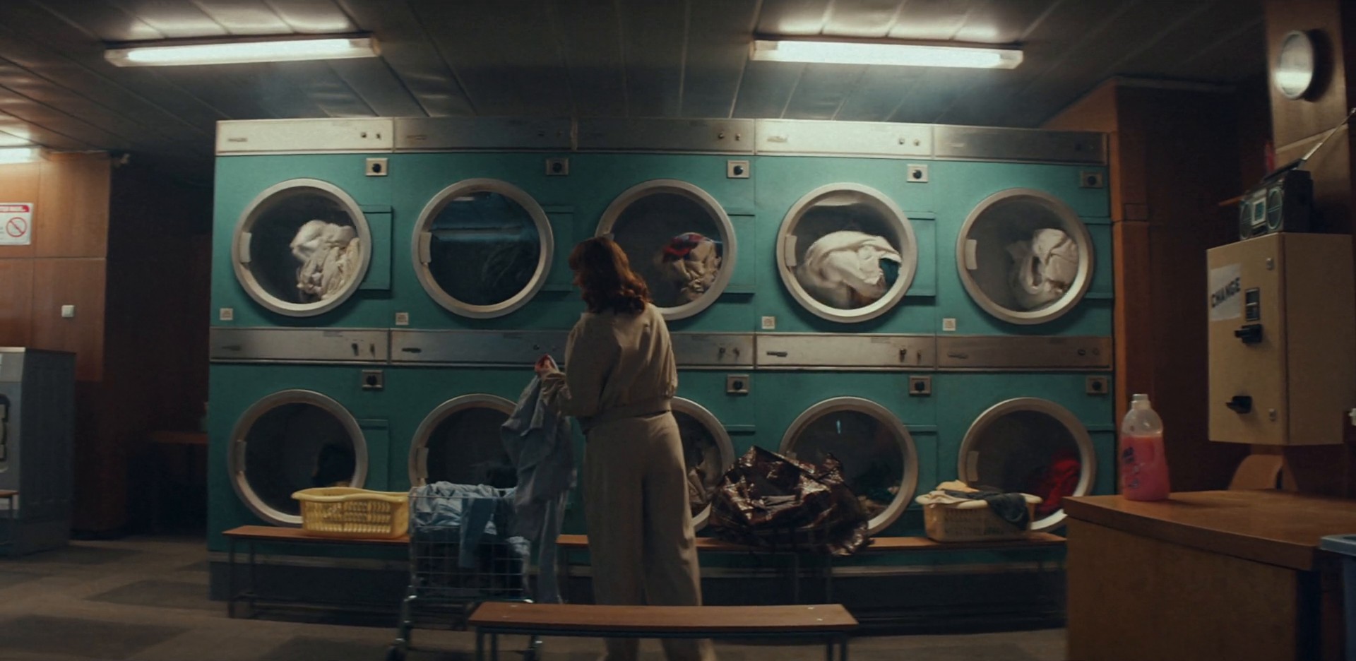 Vedran Rupic - KFC - Believe in Chicken (2024) —  shot,  lighting