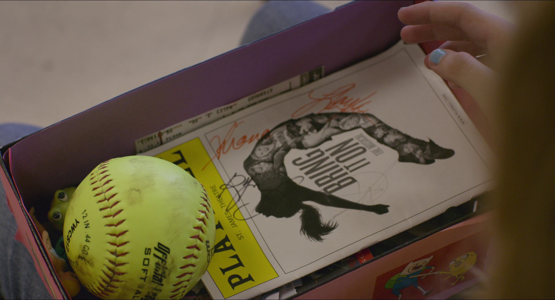 Eighth Grade (2018) —  shot,  lighting