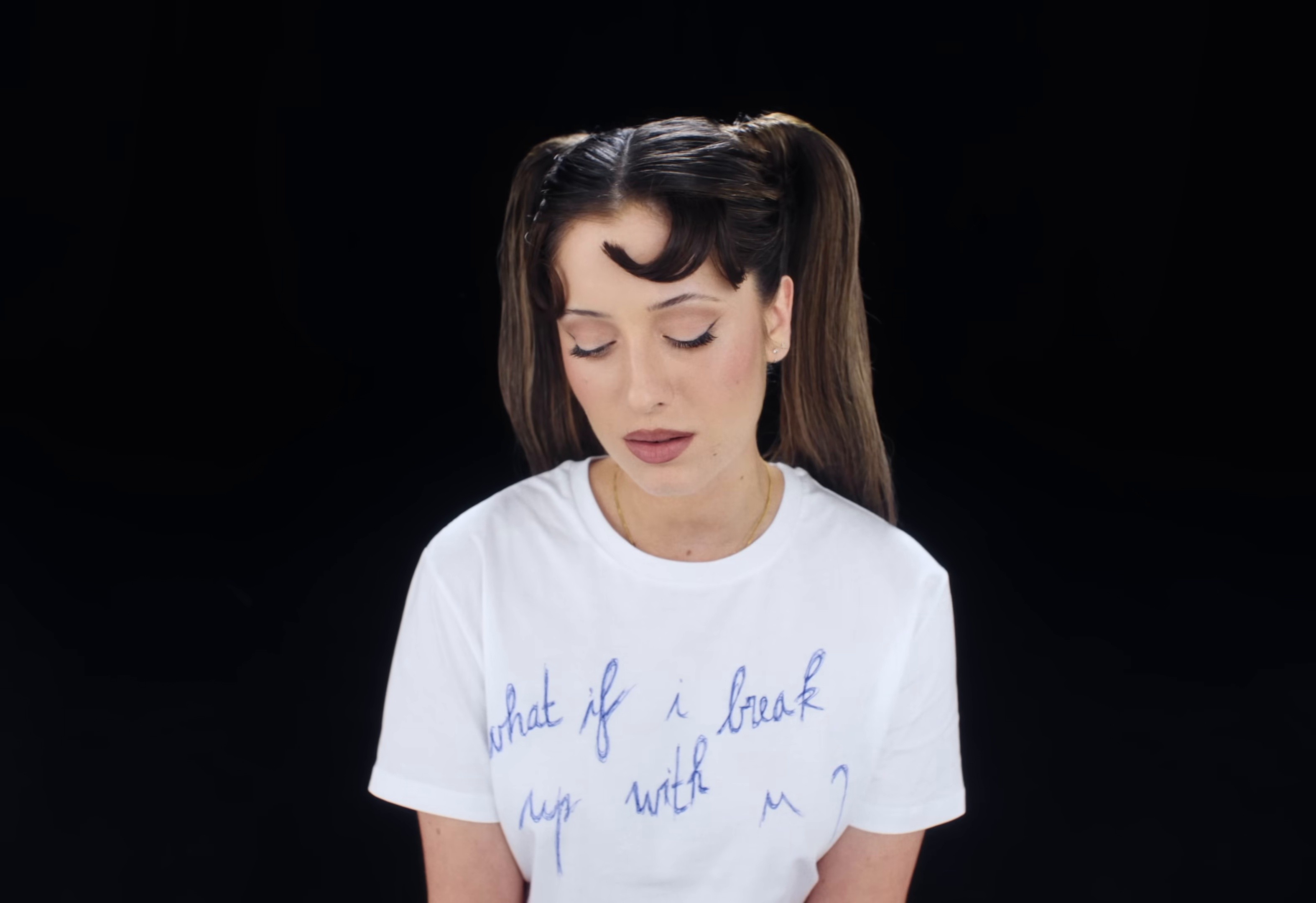 Lâche-moi la main (2025) —  shot,  lighting