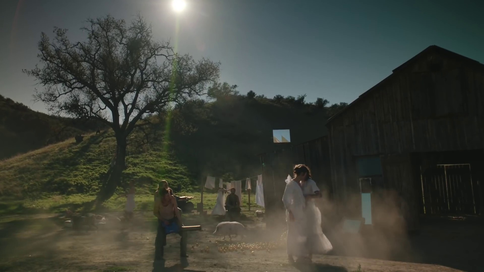 Describe (2020) —  shot,  lighting