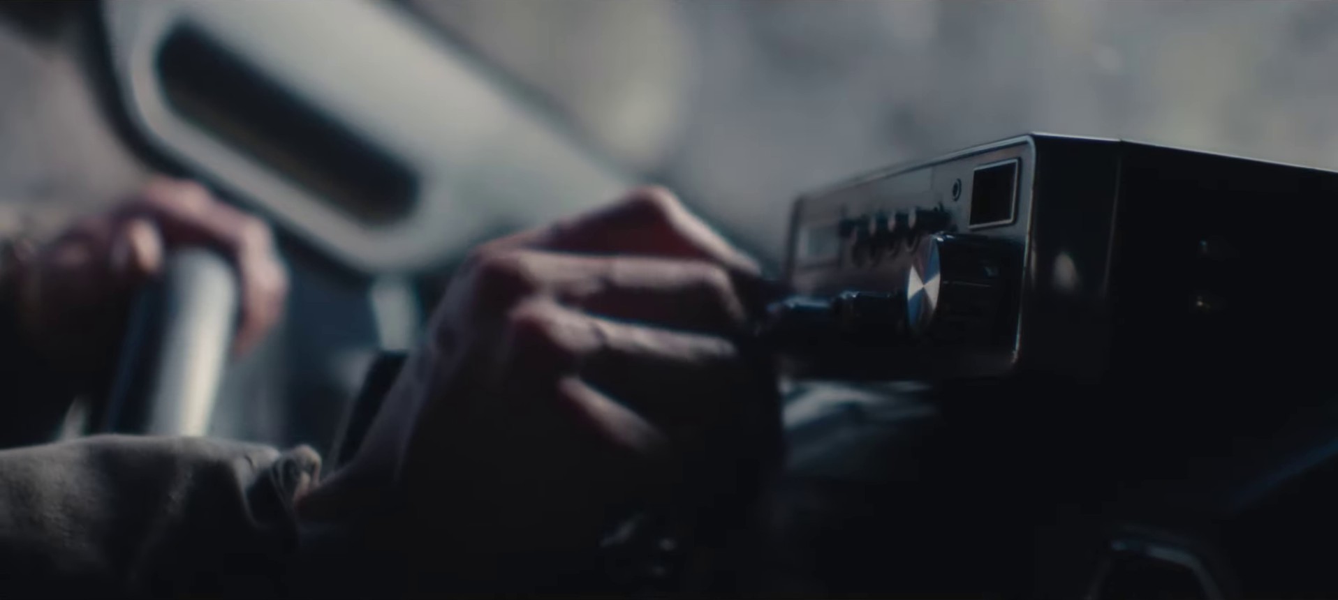 Budweiser | Super Bowl LVIII Old School Delivery (2023) —  shot,  lighting