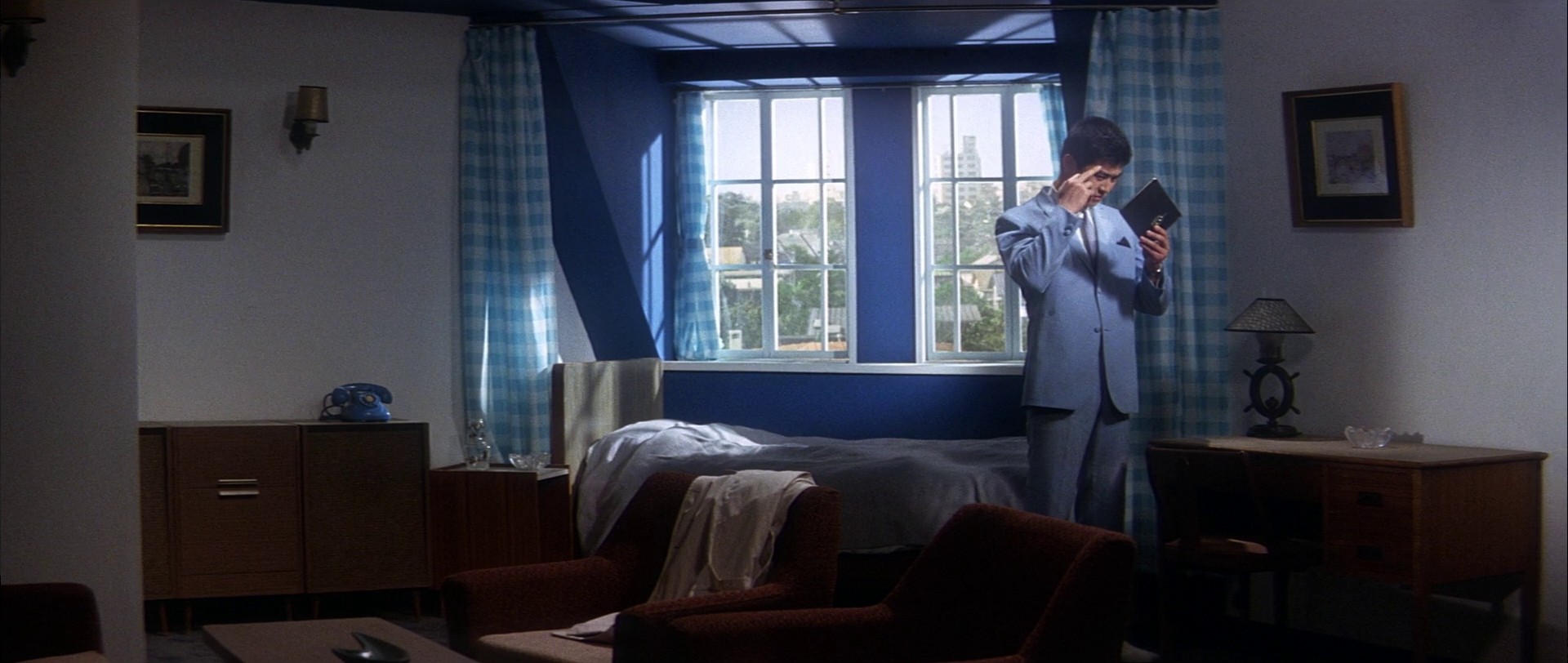 Tokyo Drifter (1966) —  shot,  lighting