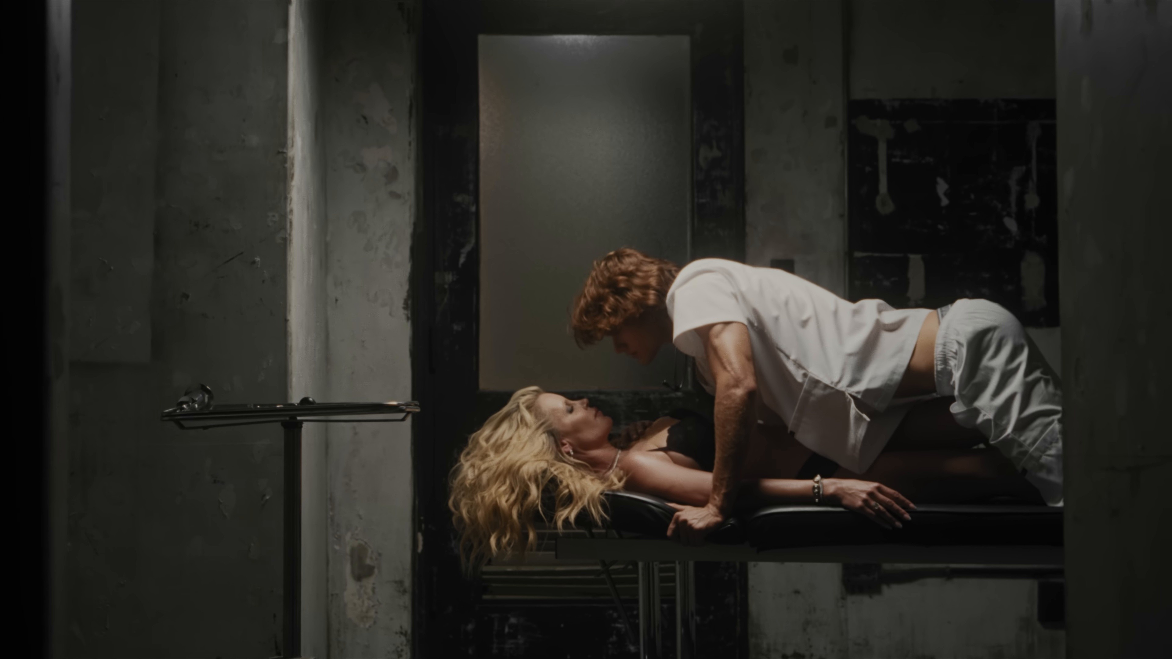 I Hate Your Ex-Girlfriend (2024) —  shot,  lighting