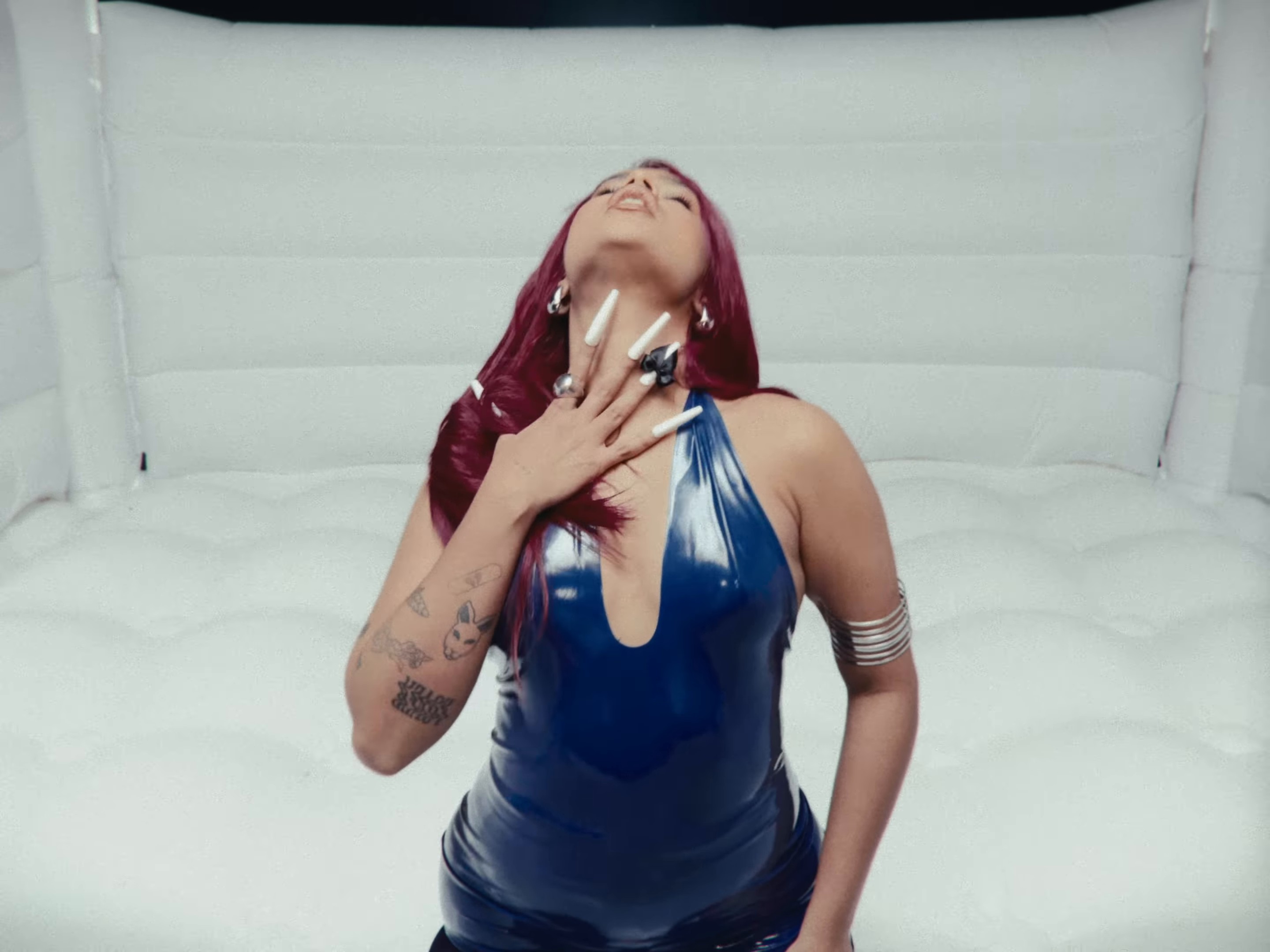 MTG Não Fosse Tão Tarde (2024) —  shot,  lighting