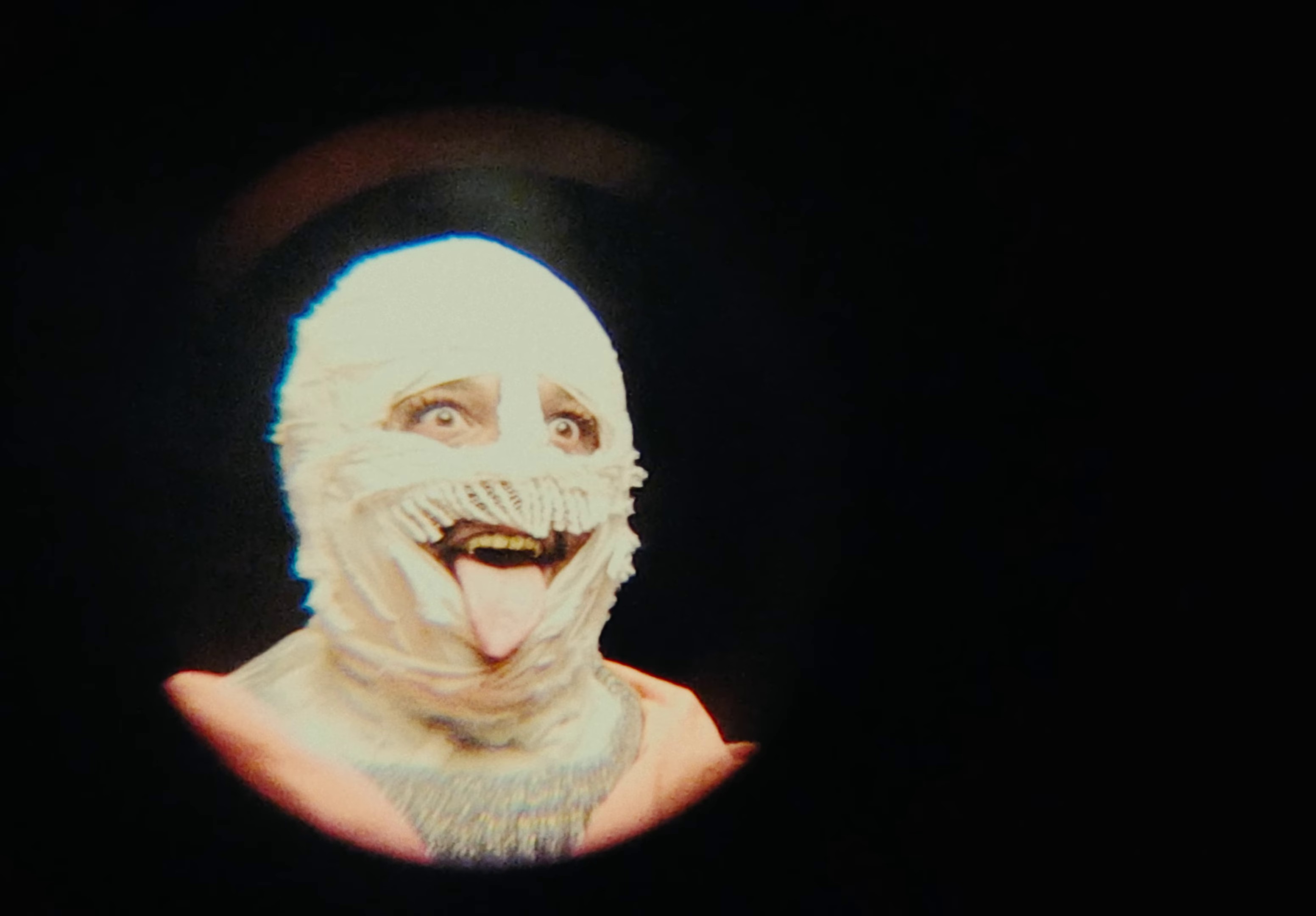 THREE HEADS (2022) —  shot,  lighting