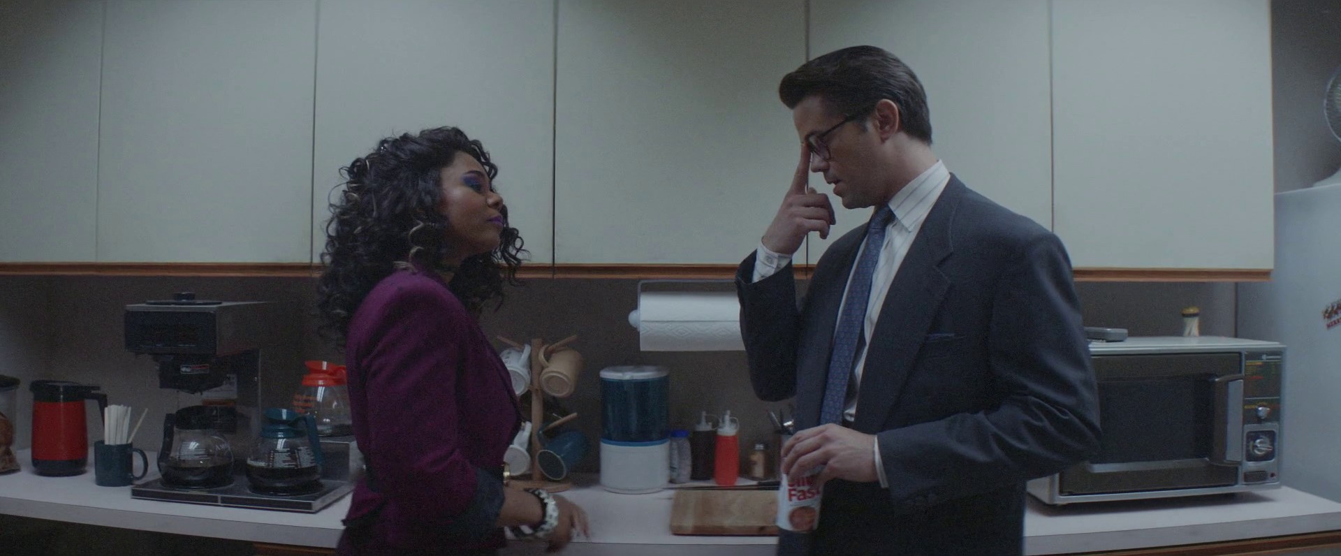 243 (2019) —  shot,  lighting