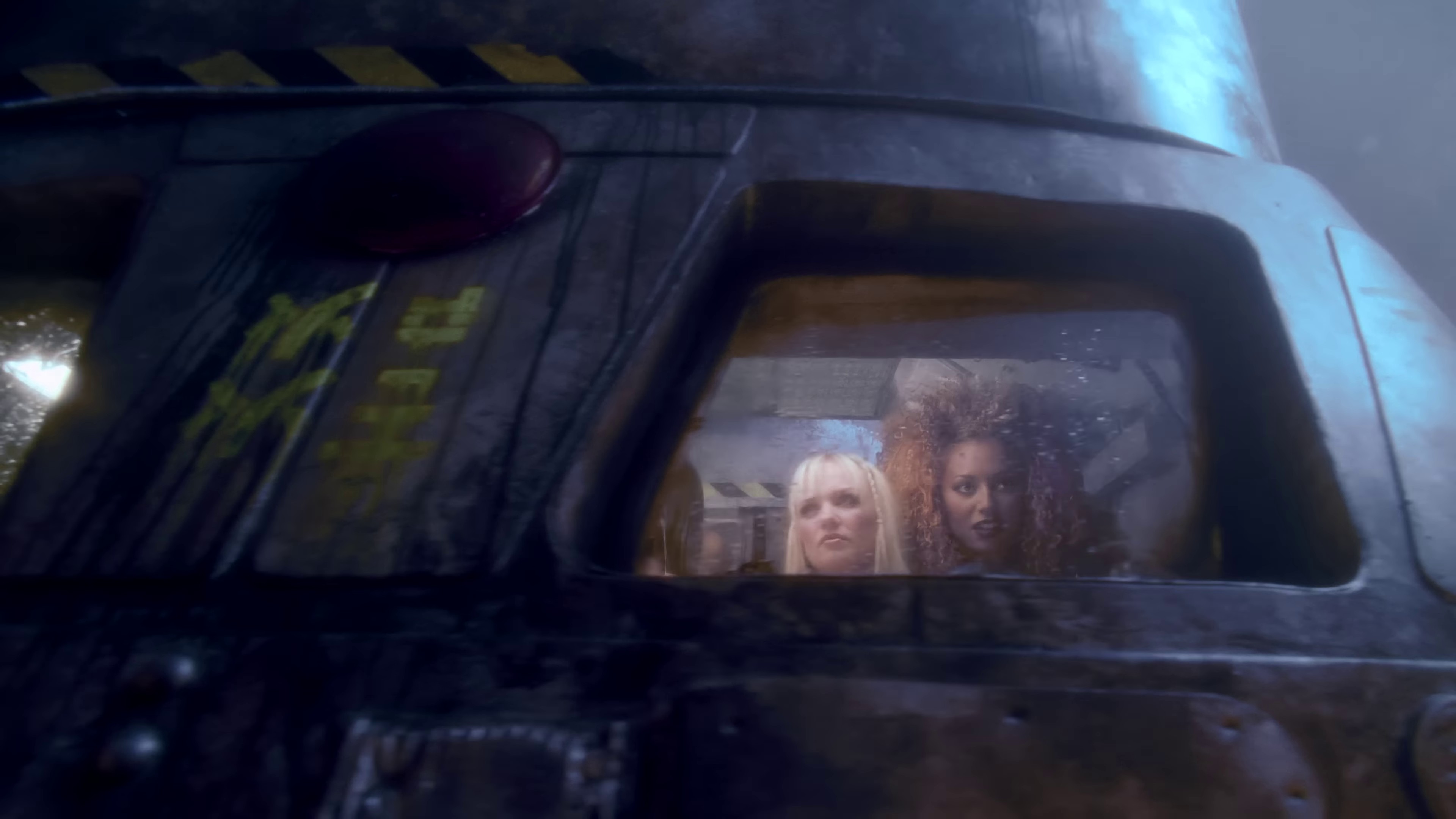 Spice Up Your Life (1997) —  shot,  lighting