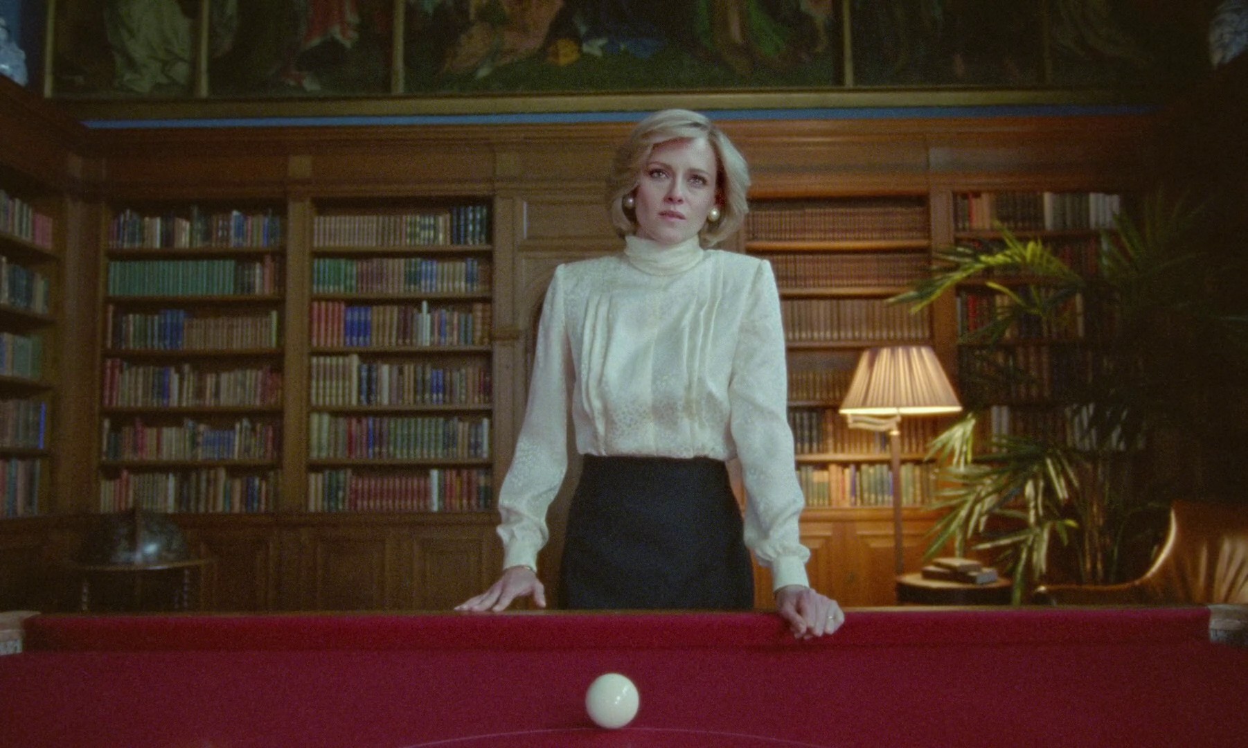 Spencer (2021) —  shot,  lighting