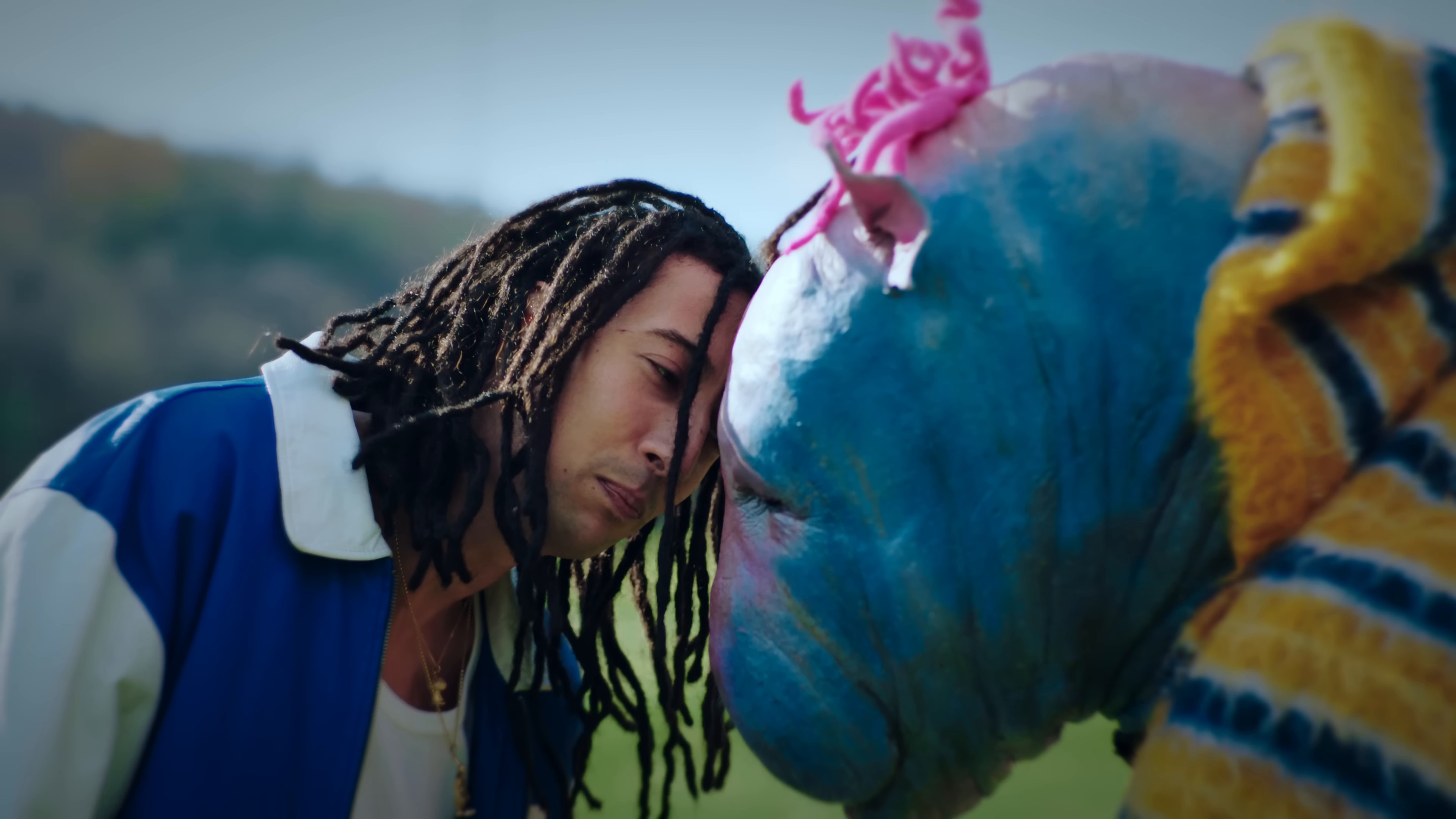 CASA MIA (2024) —  shot,  lighting