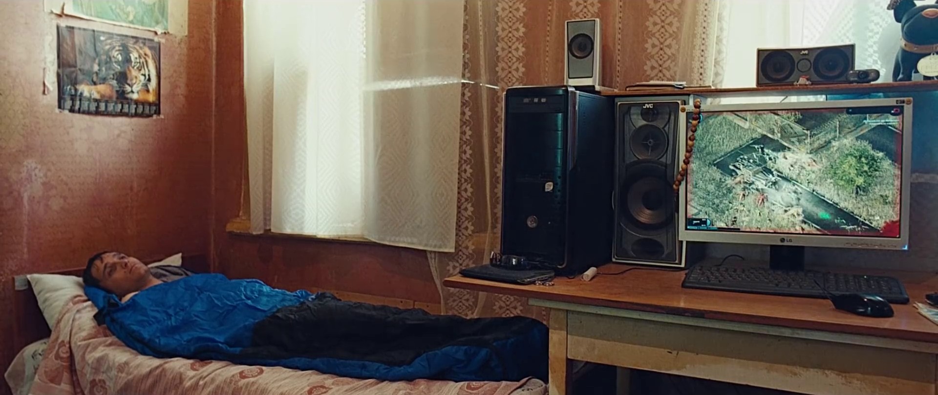 Iron Sky (2014) —  shot,  lighting