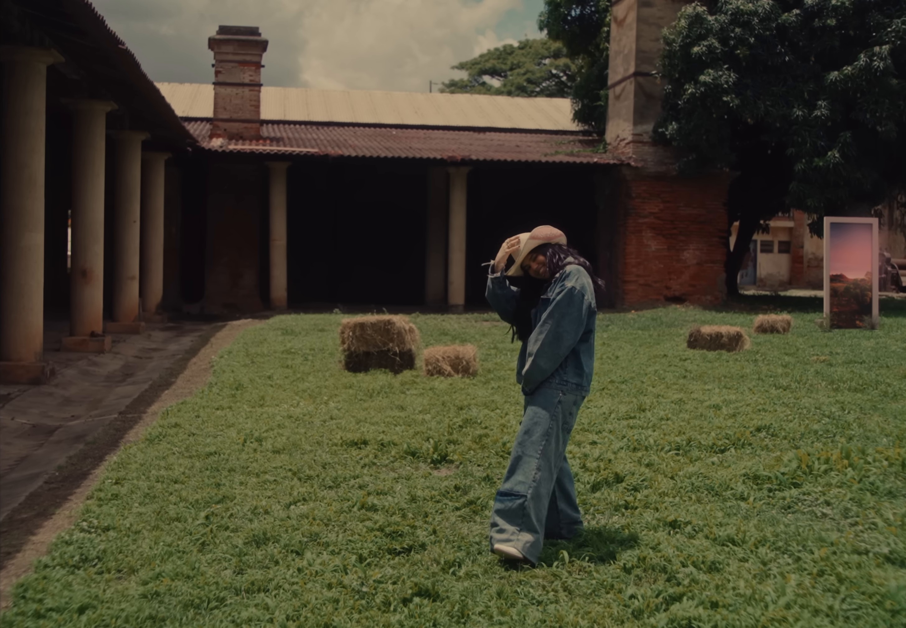 Prioridad (2024) —  shot,  lighting