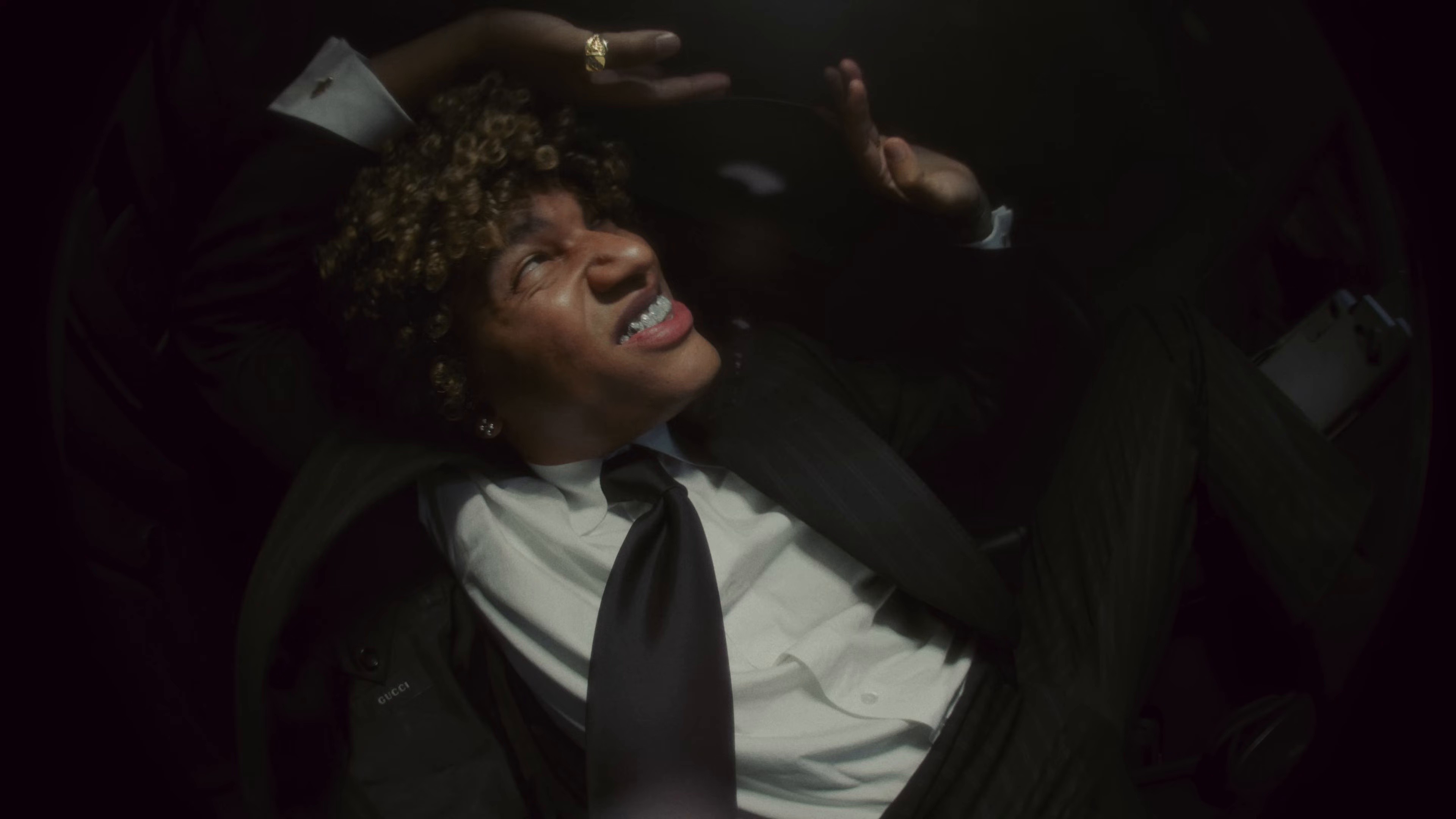 ALEXA (2024) —  shot,  lighting