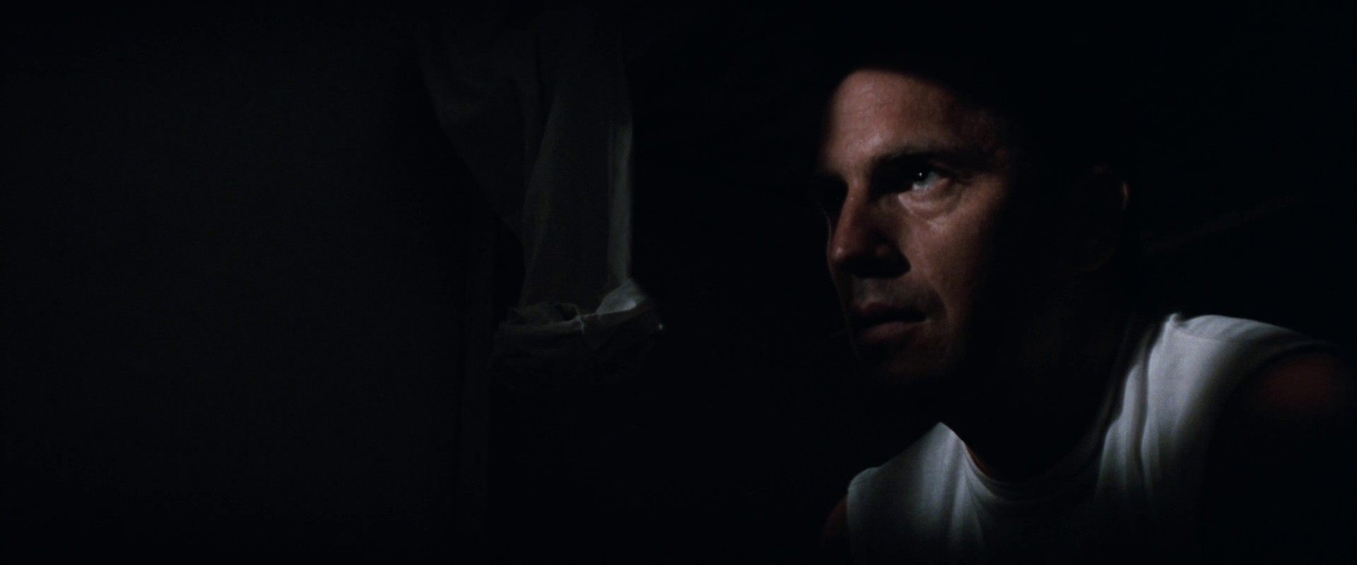 A Perfect World (1993) —  shot,  lighting