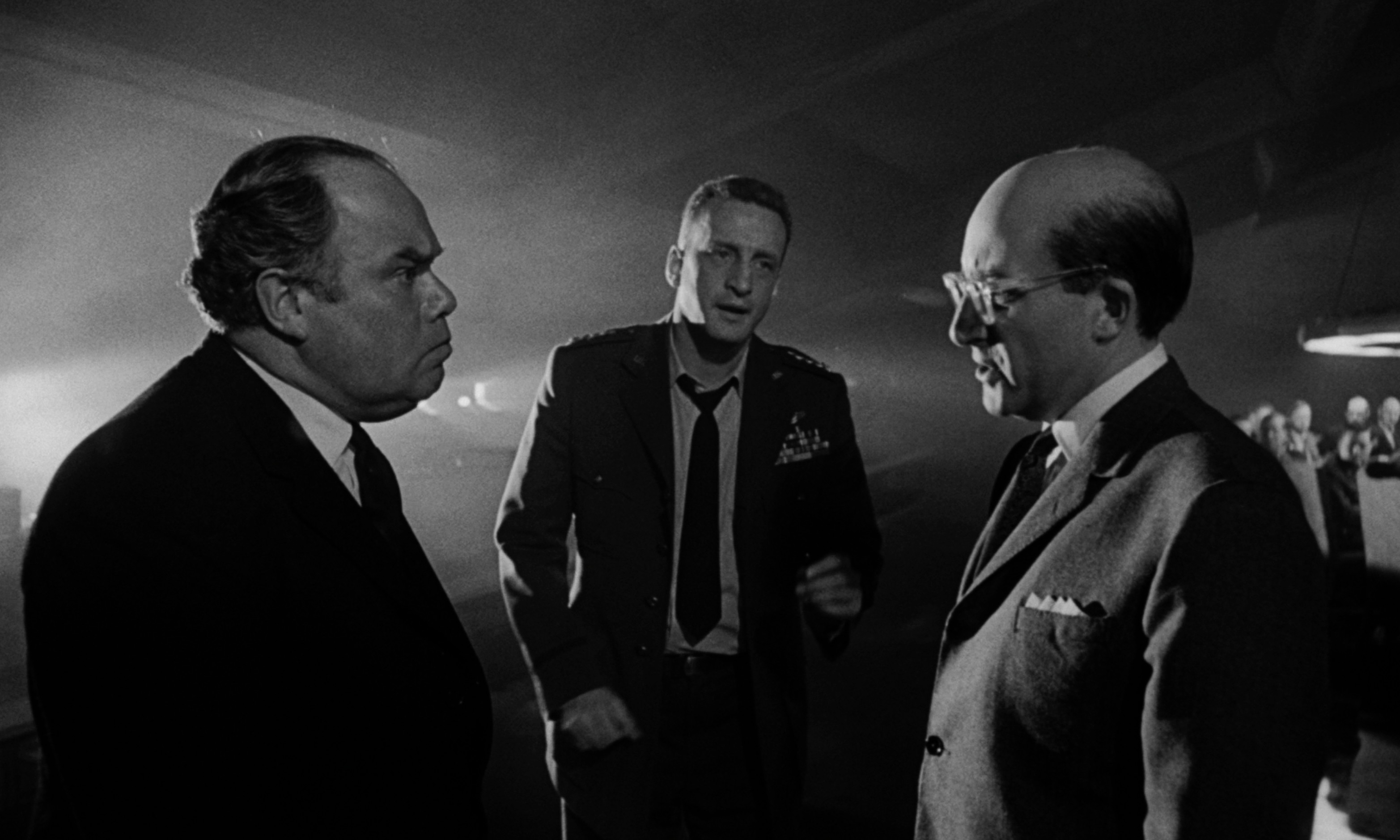 Dr. Strangelove or: How I Learned to Stop Worrying and Love the Bomb (1964) —  shot,  lighting