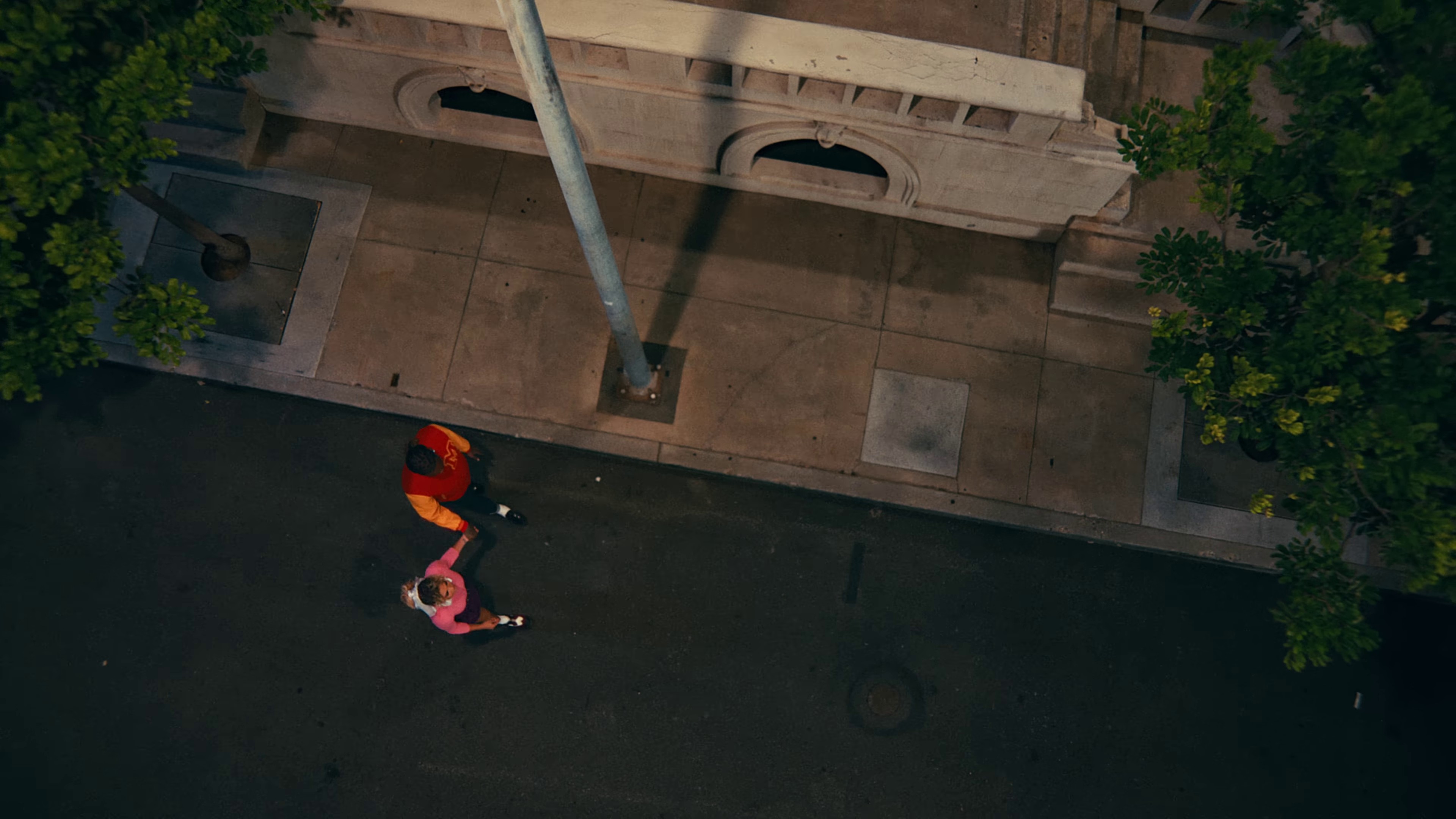 FAN (2023) —  shot,  lighting