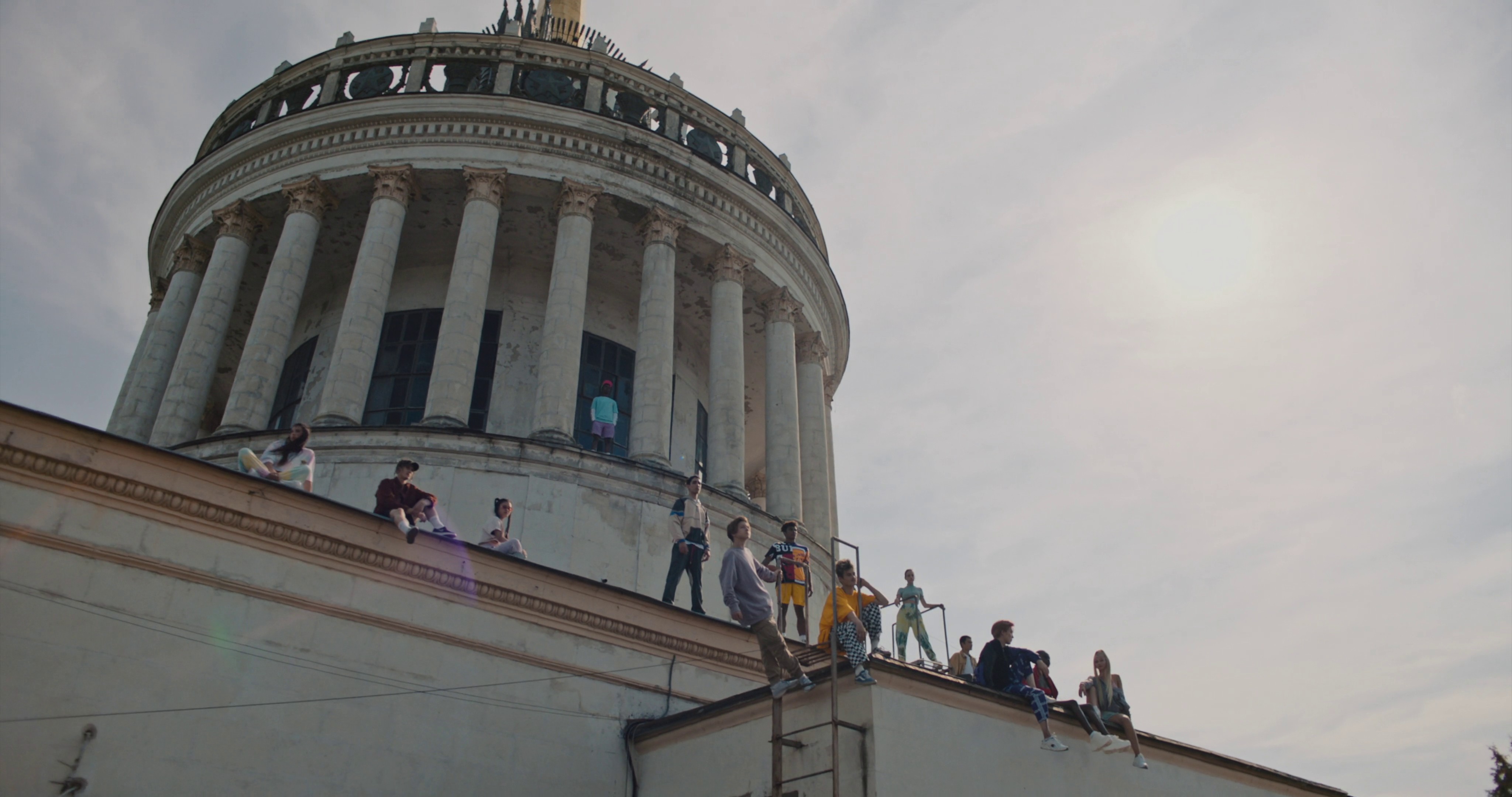 Astronomia (2020) —  shot,  lighting