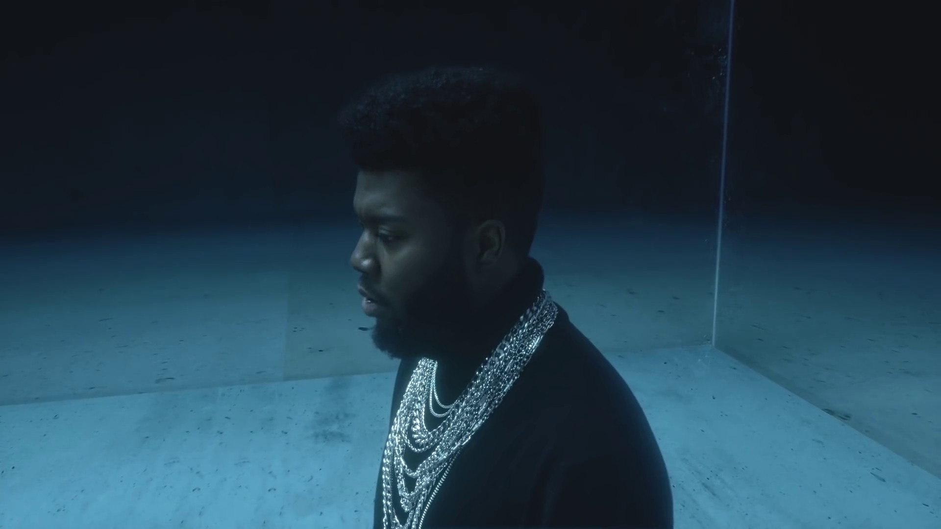 lovely (2018) —  shot,  lighting