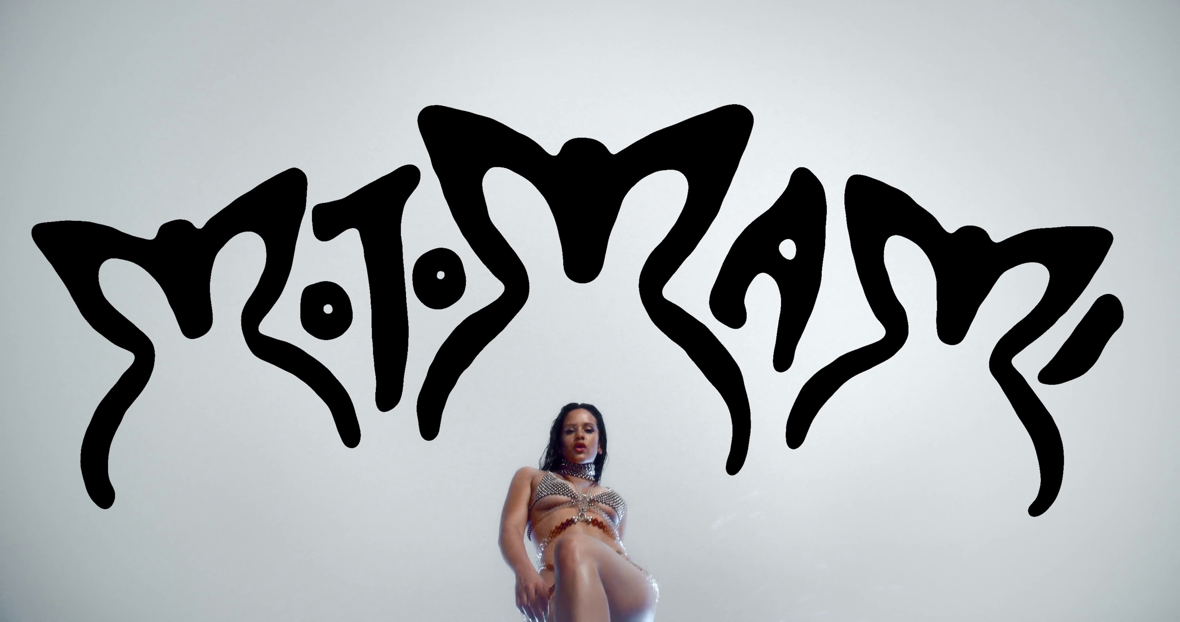 MOTOMAMI (2022) —  shot,  lighting