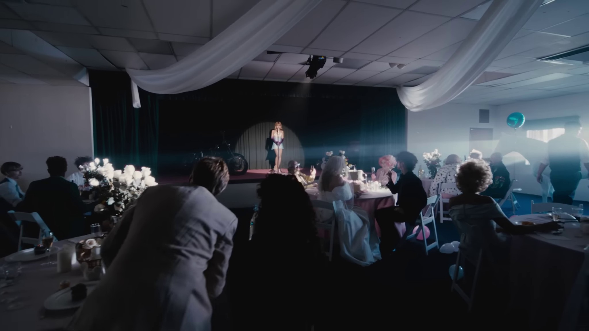 lie  (2023) —  shot,  lighting