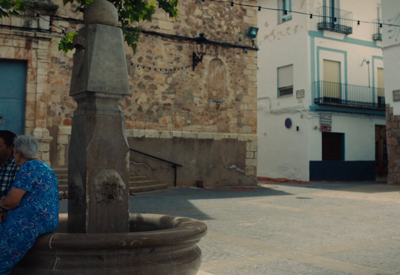 Precampaña Lotería de Navidad 2024 - Plaza (2024) —  shot,  lighting