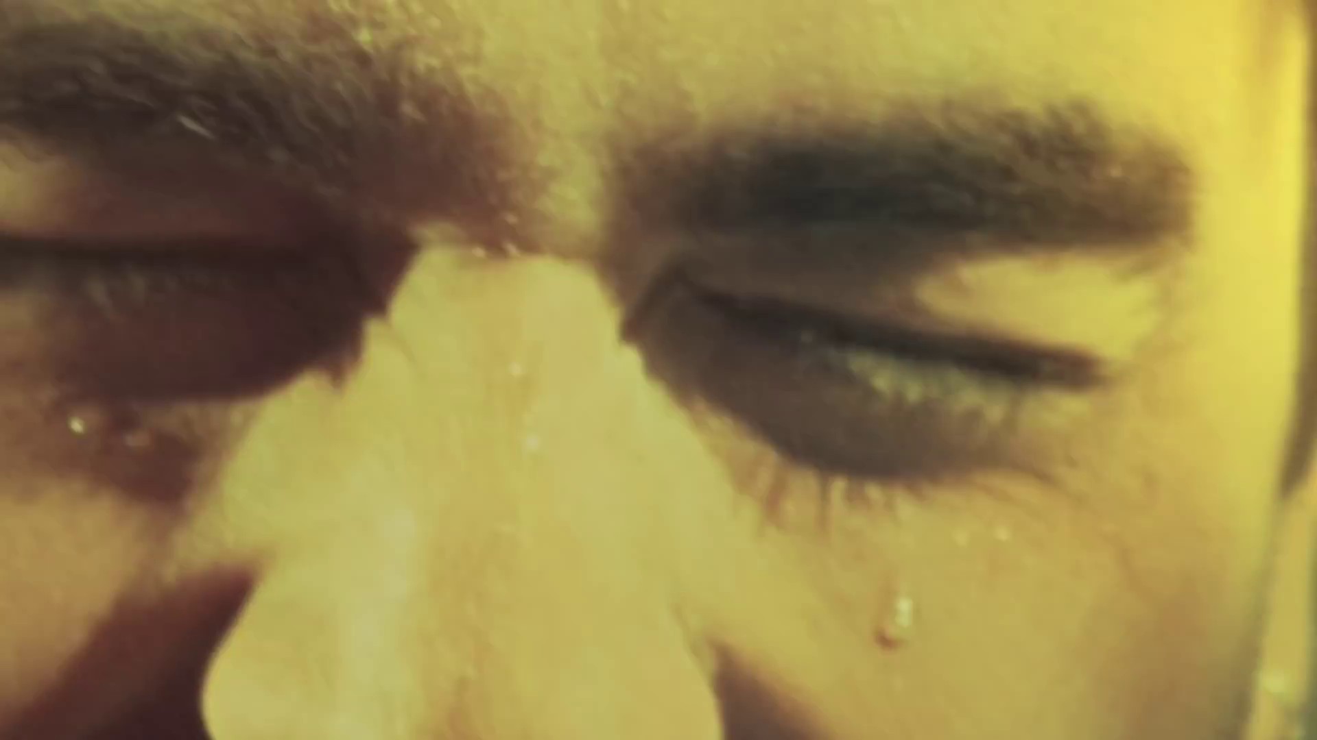 Can't Stop Me Now (2010) —  shot,  lighting