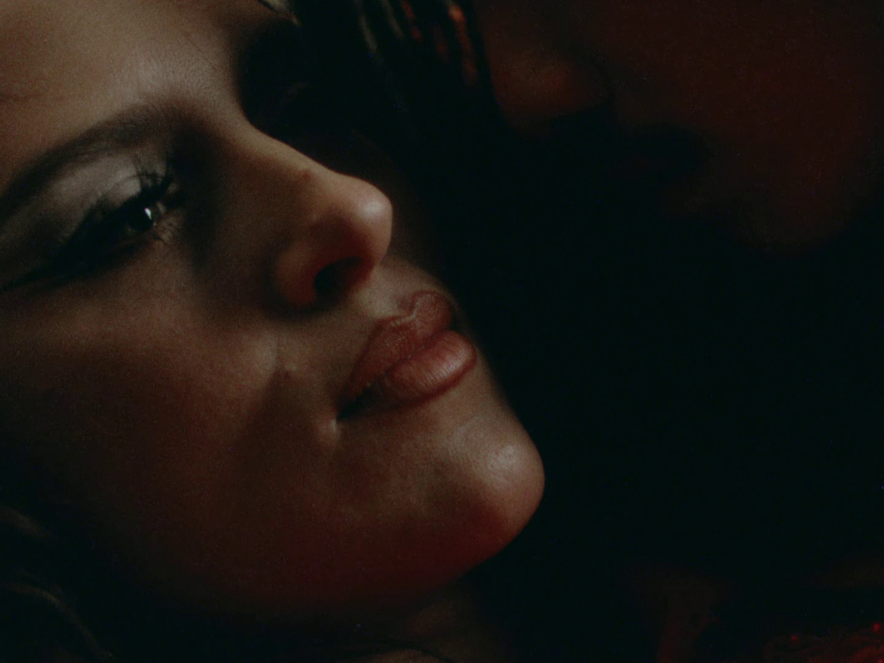 Nini (2024) —  shot,  lighting