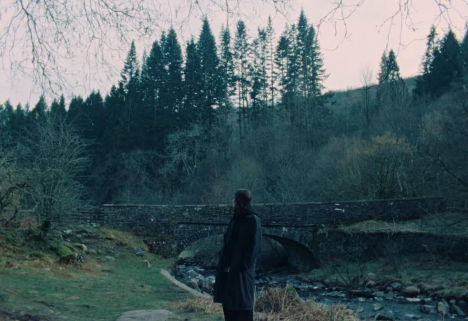 L.Y.A.T.T. (2025) —  shot,  lighting