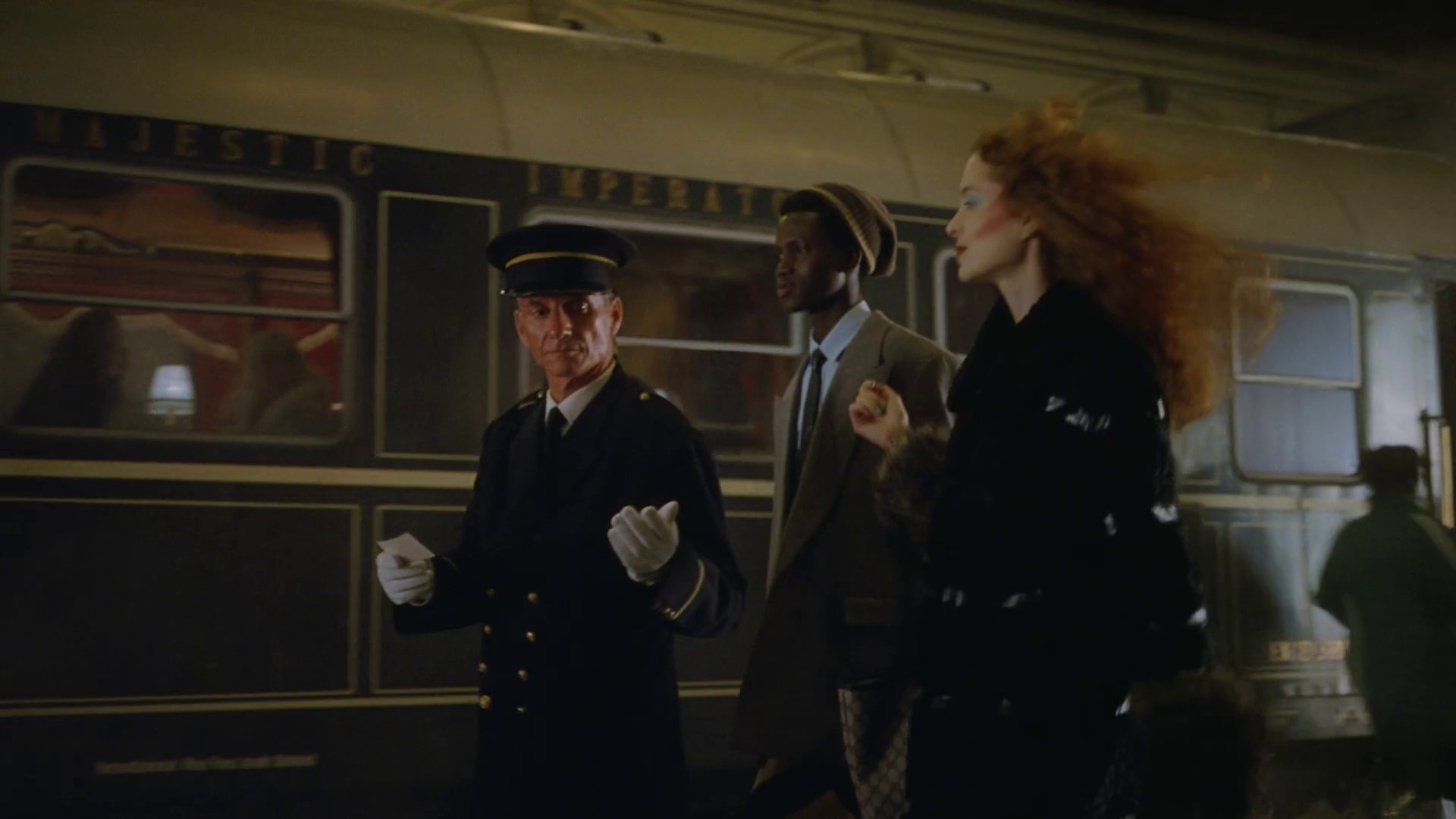 GUCCI GIFT 2023 (2023) —  shot,  lighting