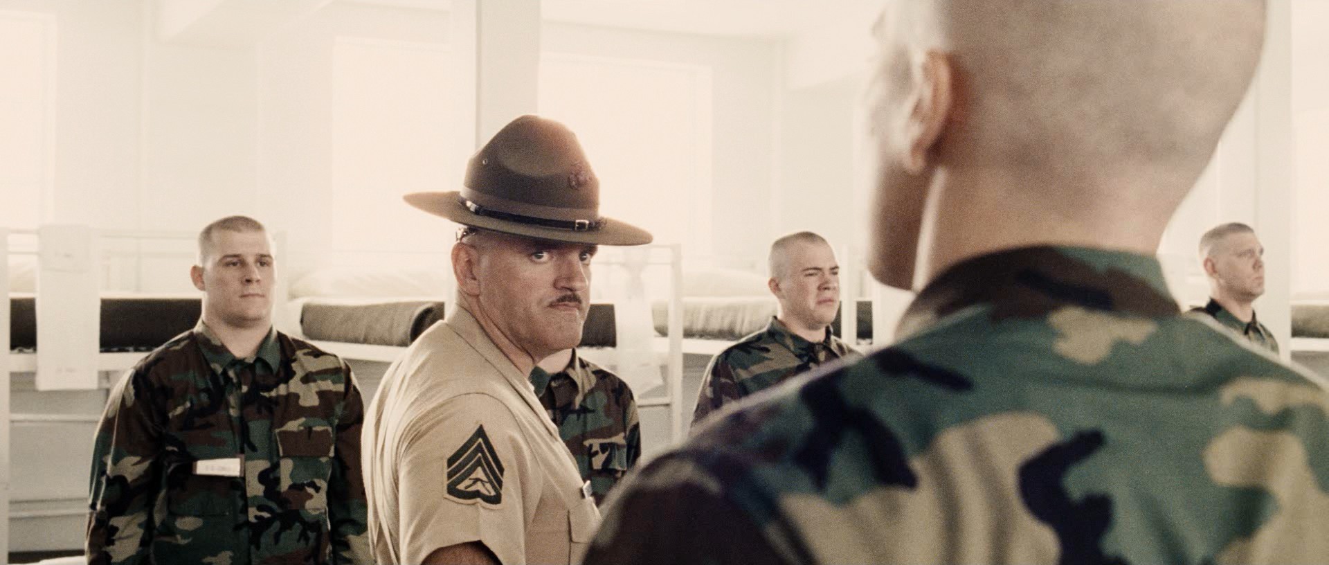 Jarhead (2005) —  shot,  lighting