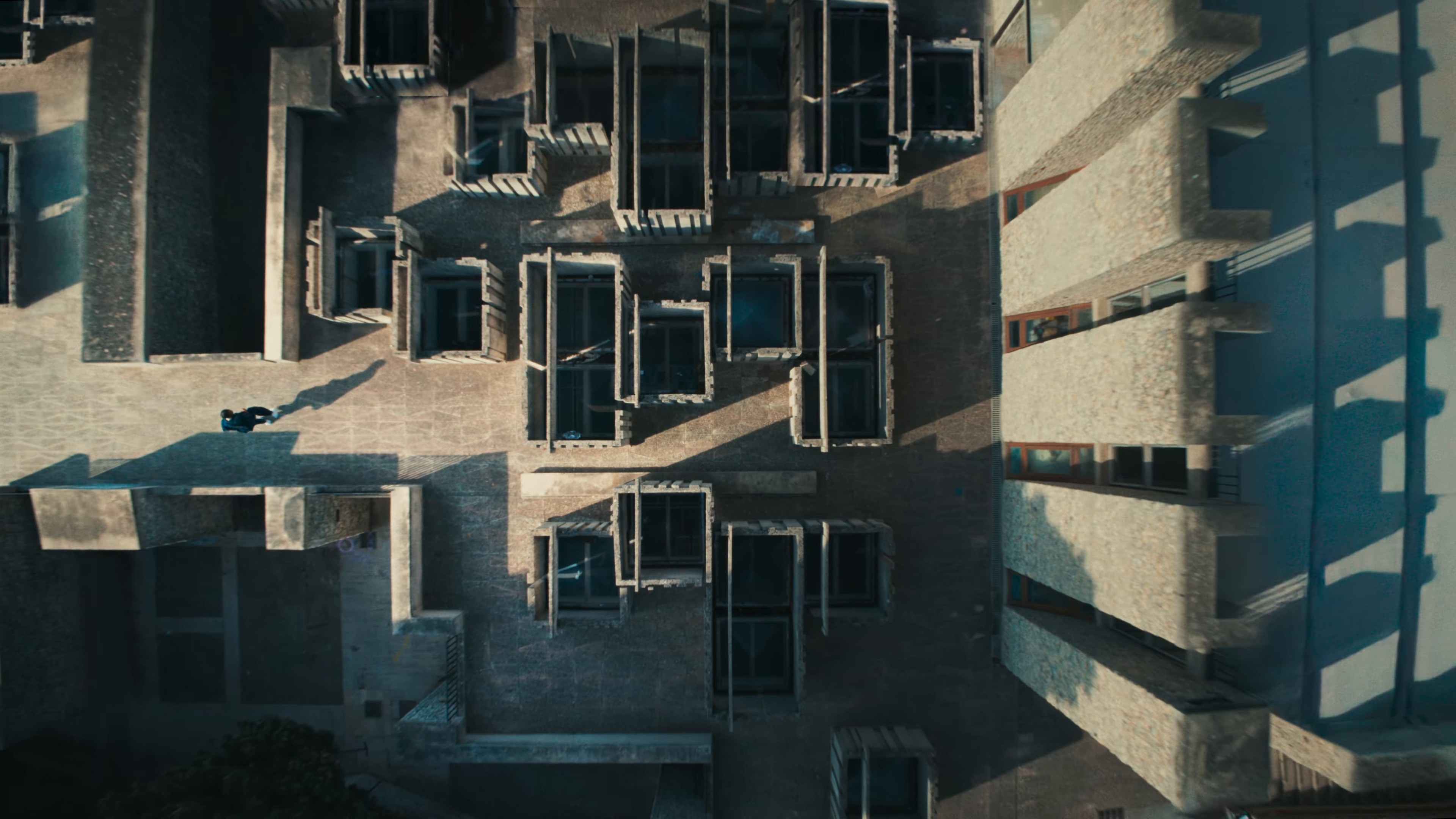 Shoot (2025) —  shot,  lighting