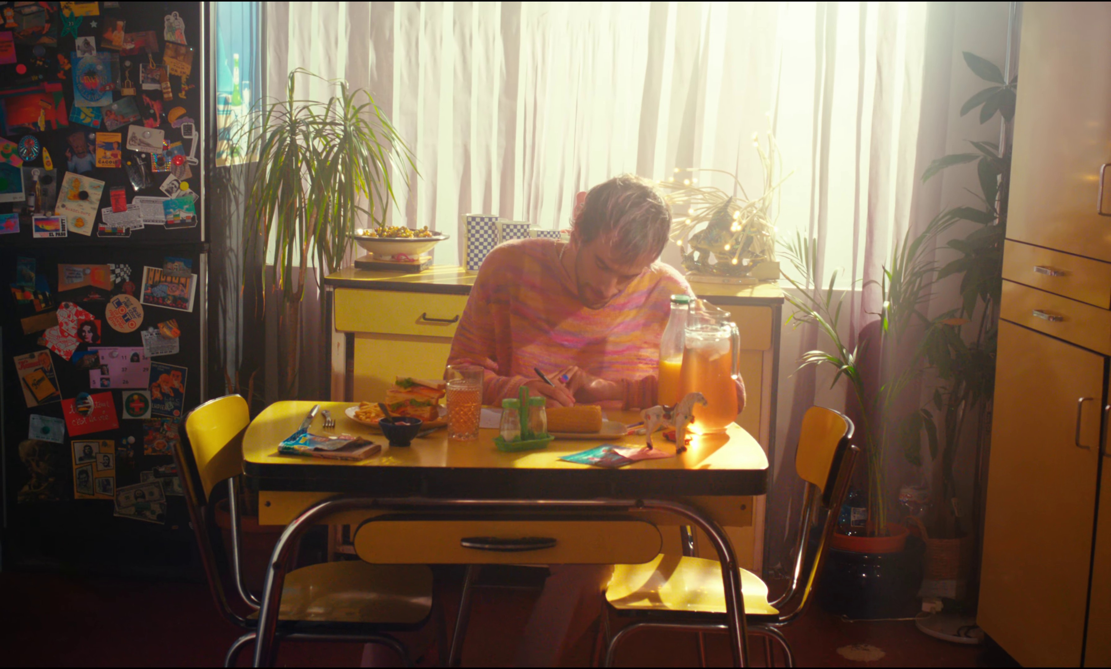 L'été (2023) —  shot,  lighting
