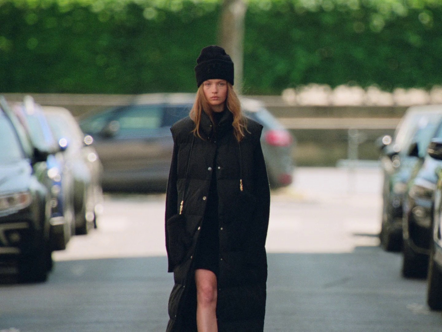 Max Mara - The Cube collection FW23 Campaign (2023) —  shot,  lighting