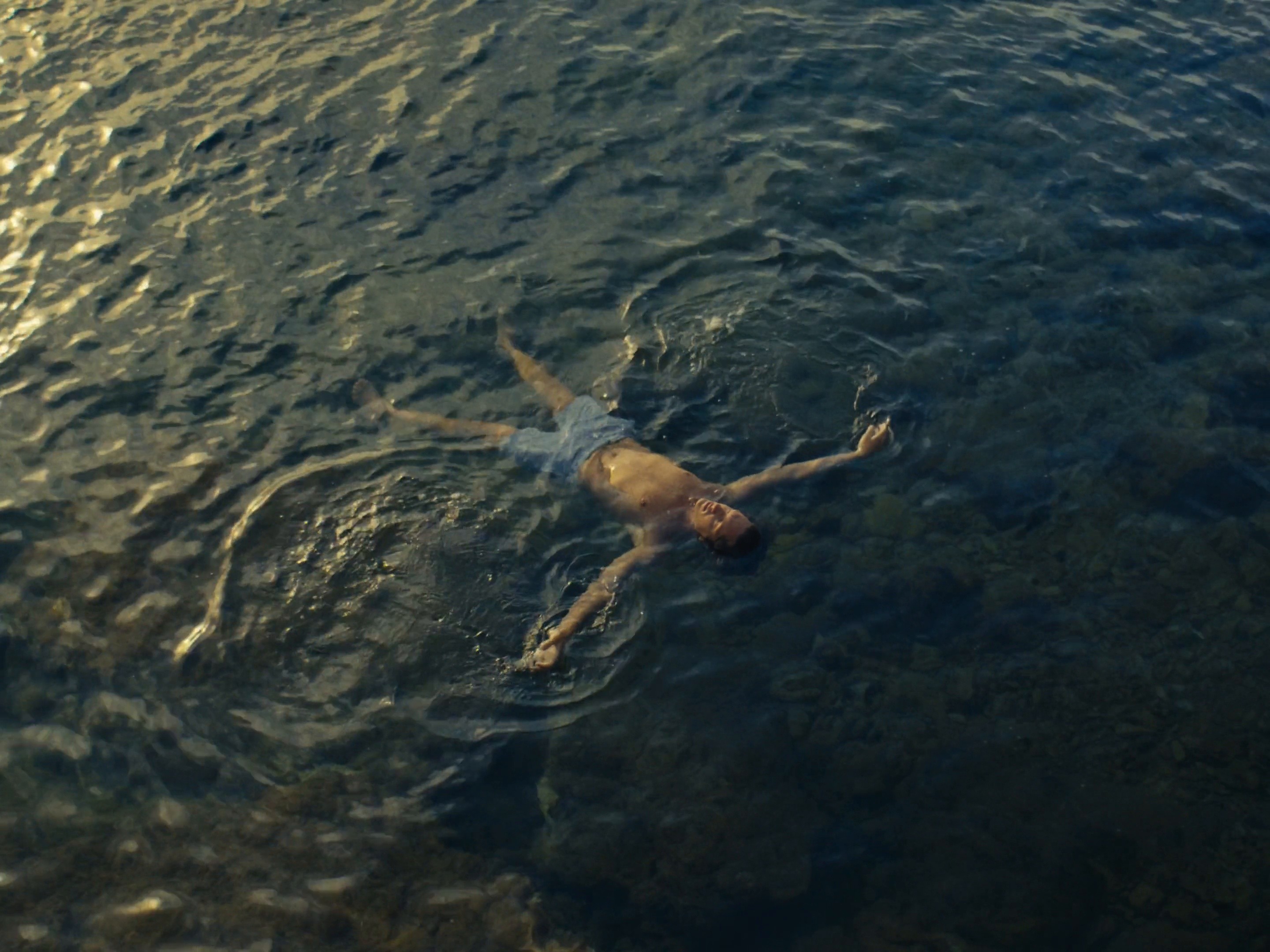 ALUSTRE x Mihail Tabakakis (2024) —  shot,  lighting