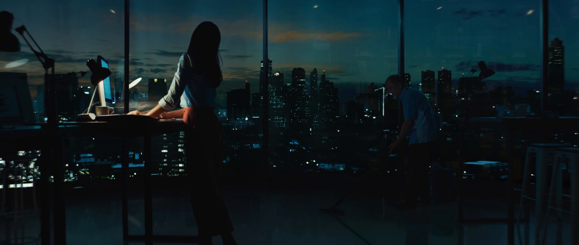 Shell go well (2019) —  shot,  lighting