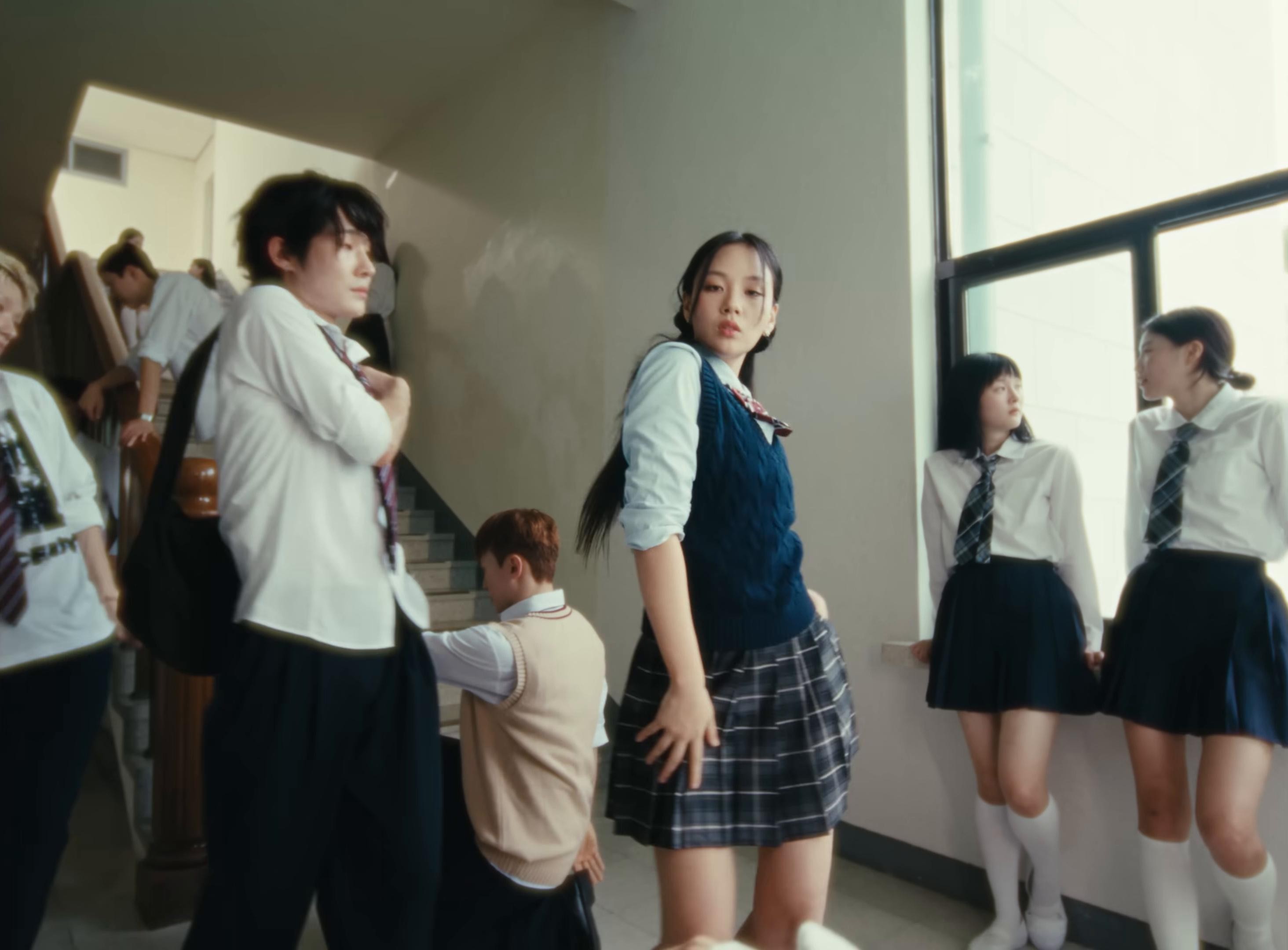 데레 (Derre) (2024) —  shot,  lighting