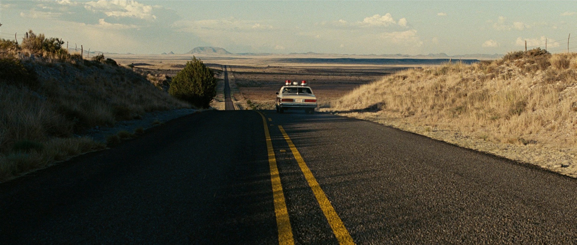 No Country for Old Men (2007) —  shot,  lighting