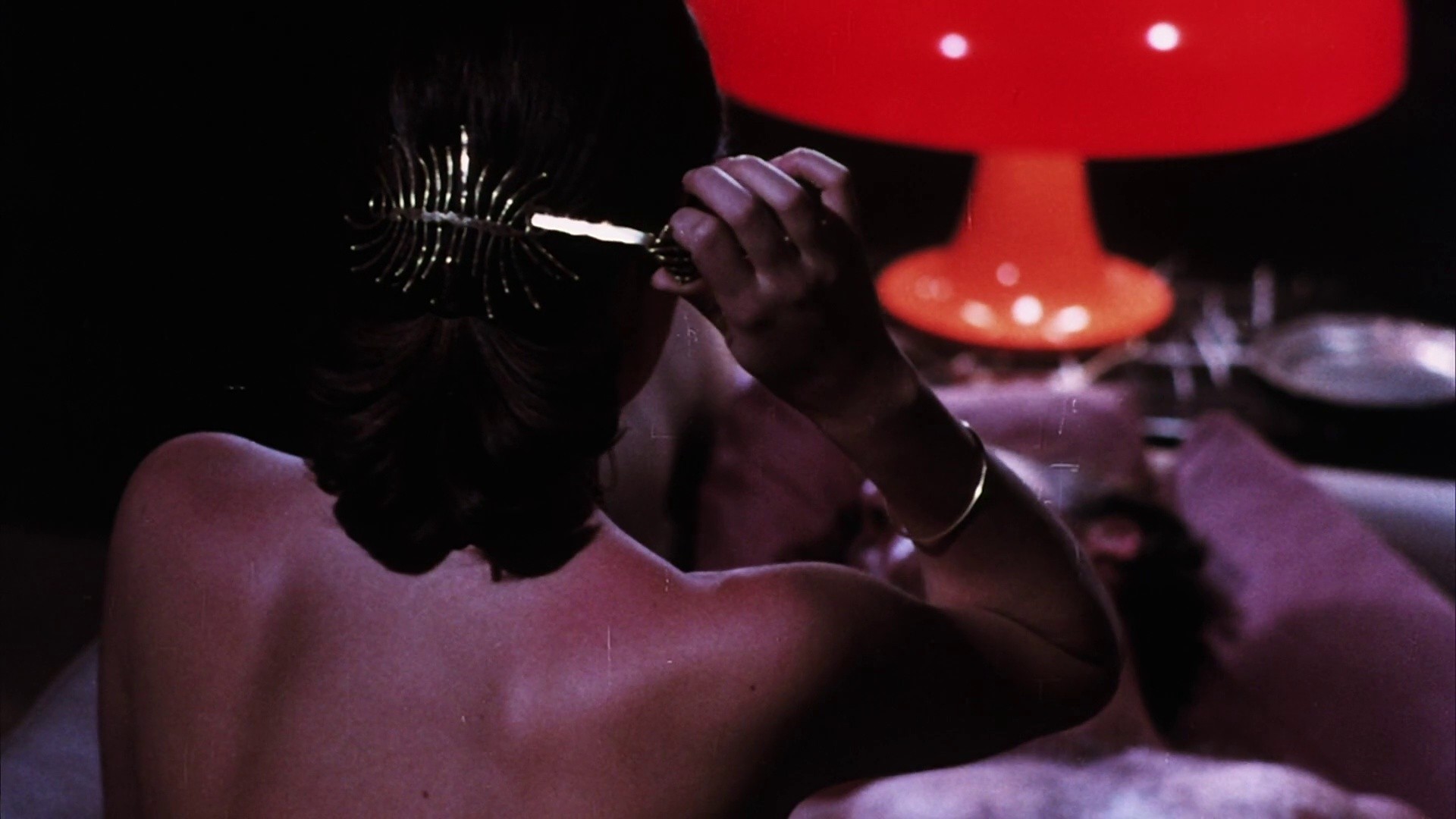 Mary, Mary, Bloody Mary (1978) —  shot,  lighting