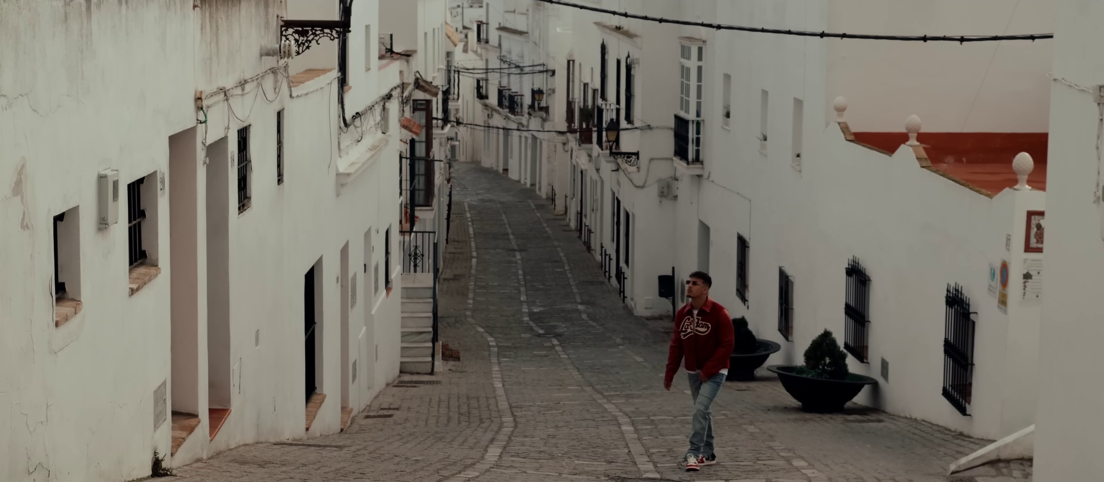 Premier Amour (2023) —  shot,  lighting