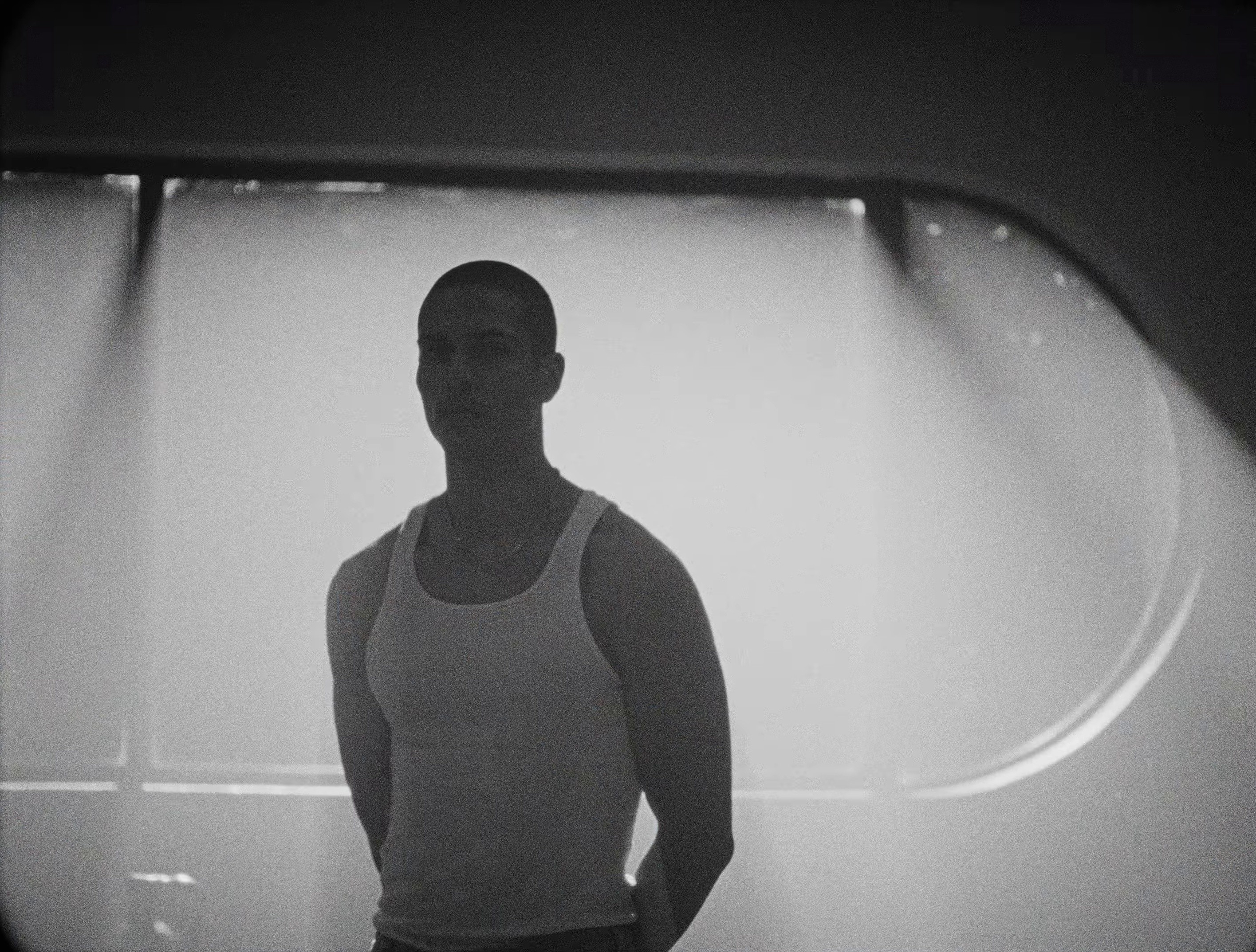 luther (2025) —  shot,  lighting