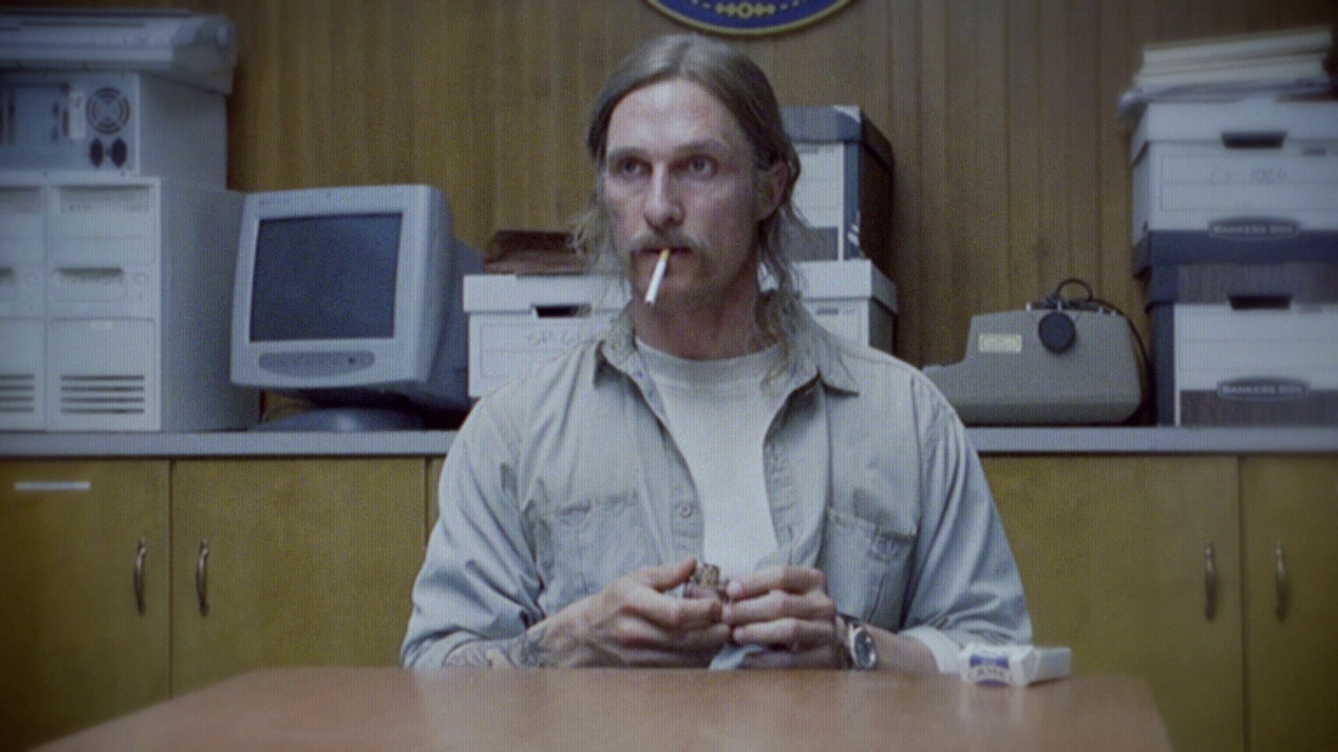 The Long Bright Dark (2014) —  shot,  lighting