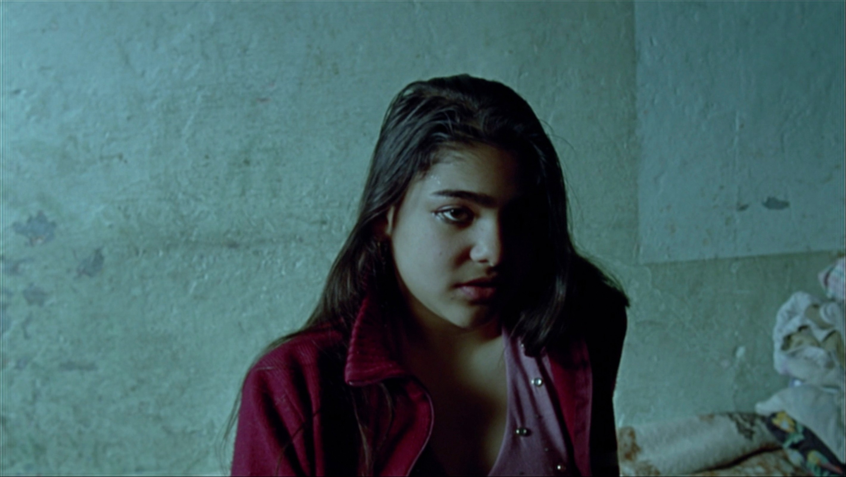 Import Export (2007) —  shot,  lighting