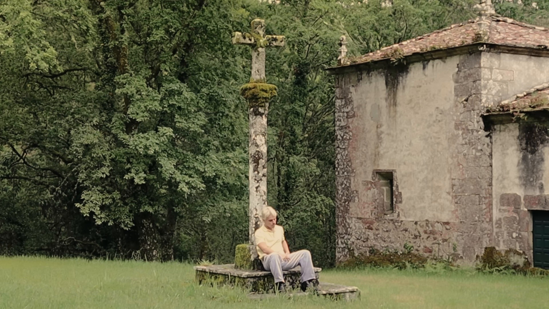 La Belleza (2025) —  shot,  lighting